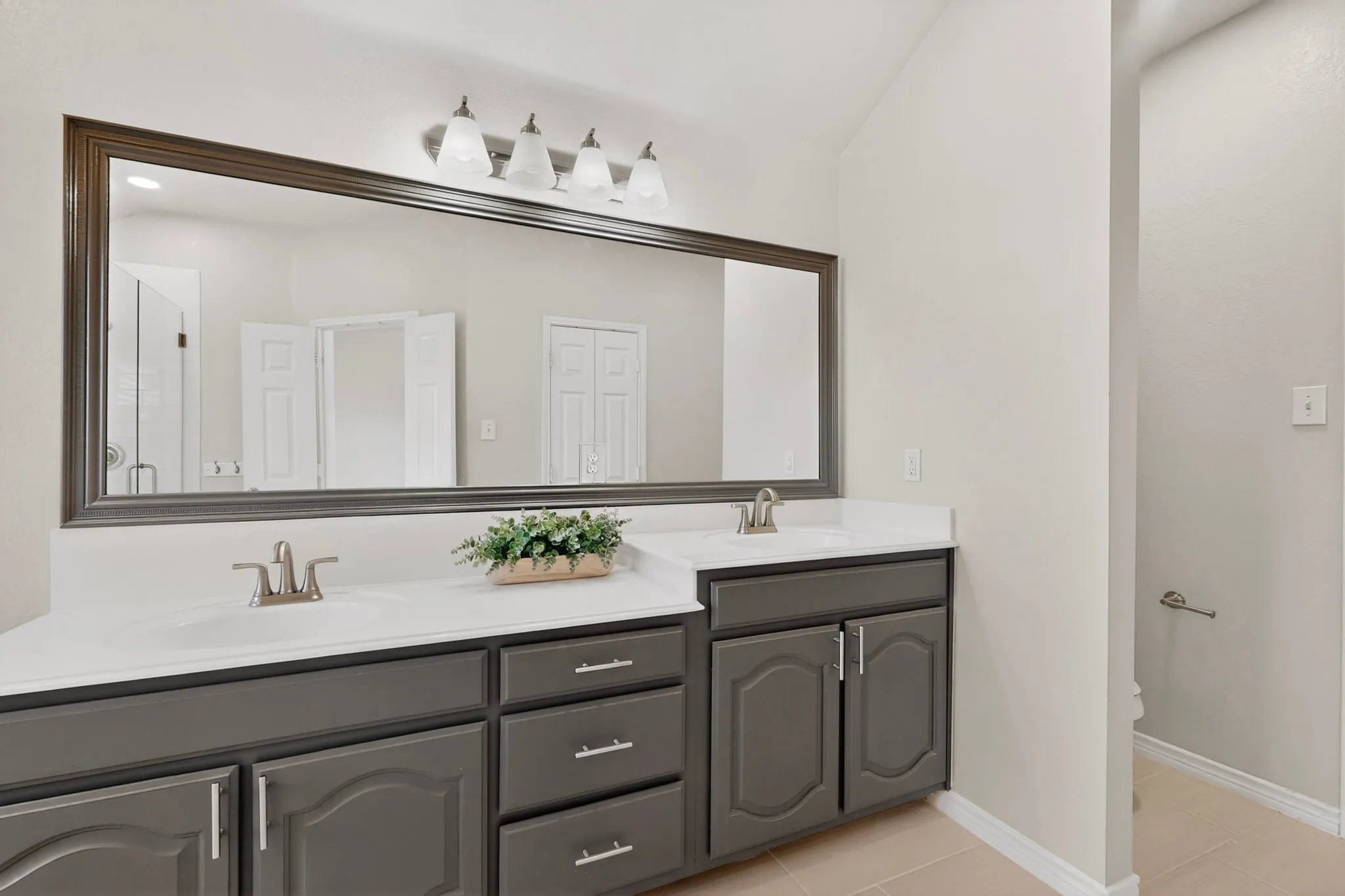Newly updated primary bathroom.