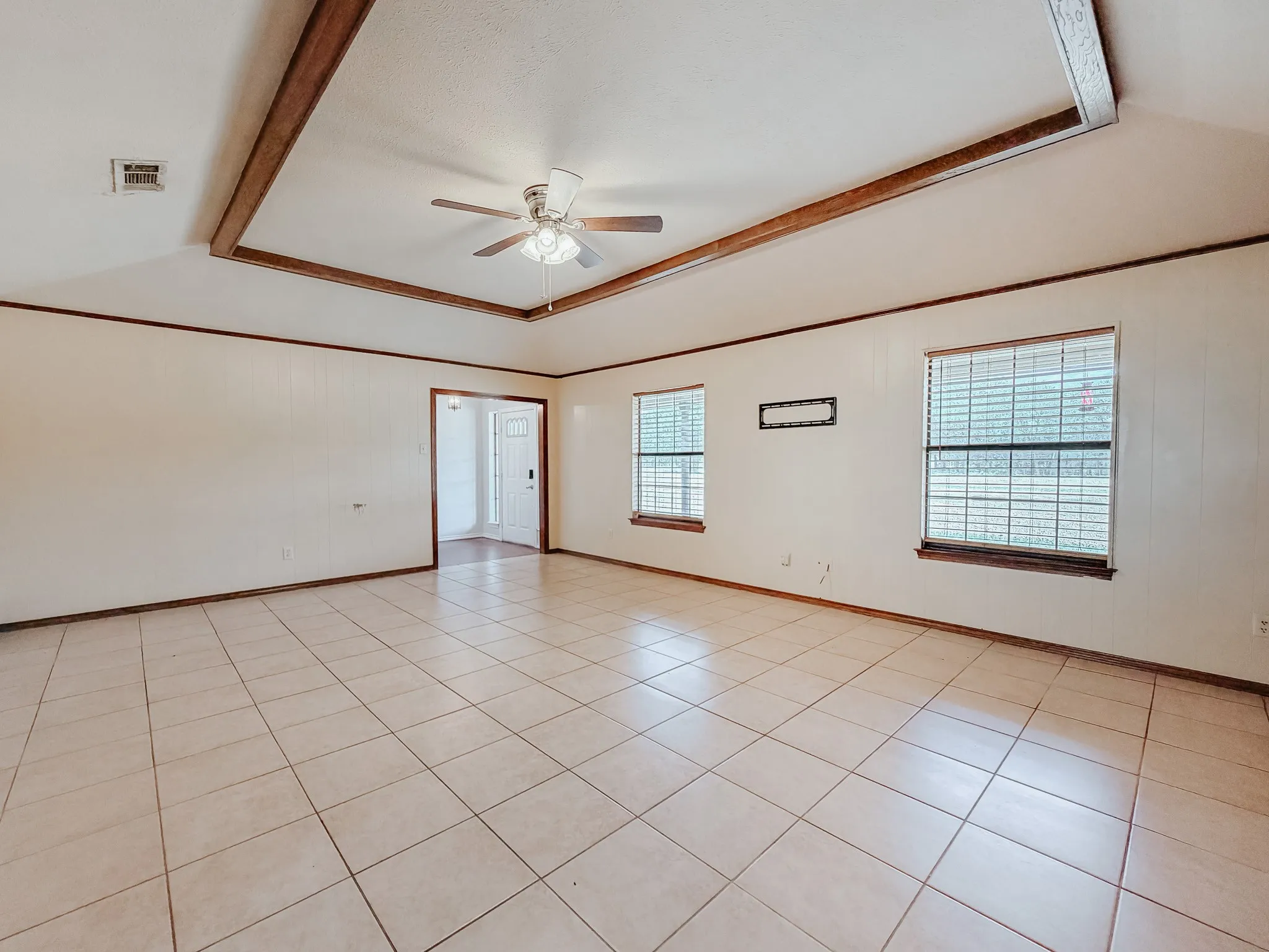 Single Family Residence For Sale in Navarro County , 955 Fm 667, Purdon, Texas 76679, 3 Bedroom, 2 Bathroom, 2 Garage spaces, 1,674 Sqft, built in 1979, mls#21291997, Real Estate Agent in Purdon, Homes For Sale in Navarro county, Homes For Sale in Purdon, Realtor in Purdon Texas, Real Estate Brokerage Independent Realty Texas, Luminita Cordes Realtor