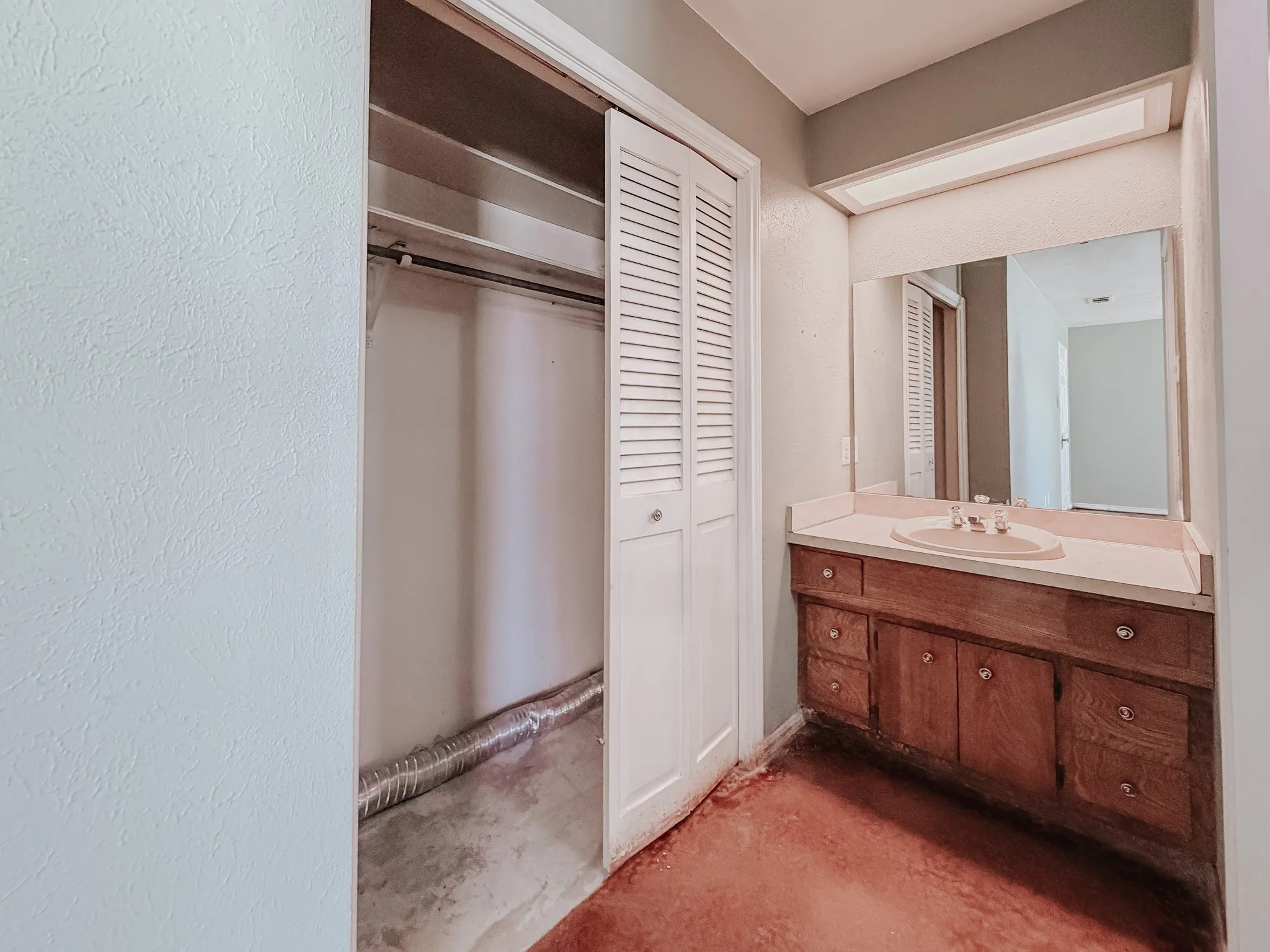 Single Family Residence For Sale in Navarro County , 955 Fm 667, Purdon, Texas 76679, 3 Bedroom, 2 Bathroom, 2 Garage spaces, 1,674 Sqft, built in 1979, mls#21291997, Real Estate Agent in Purdon, Homes For Sale in Navarro county, Homes For Sale in Purdon, Realtor in Purdon Texas, Real Estate Brokerage Independent Realty Texas, Luminita Cordes Realtor