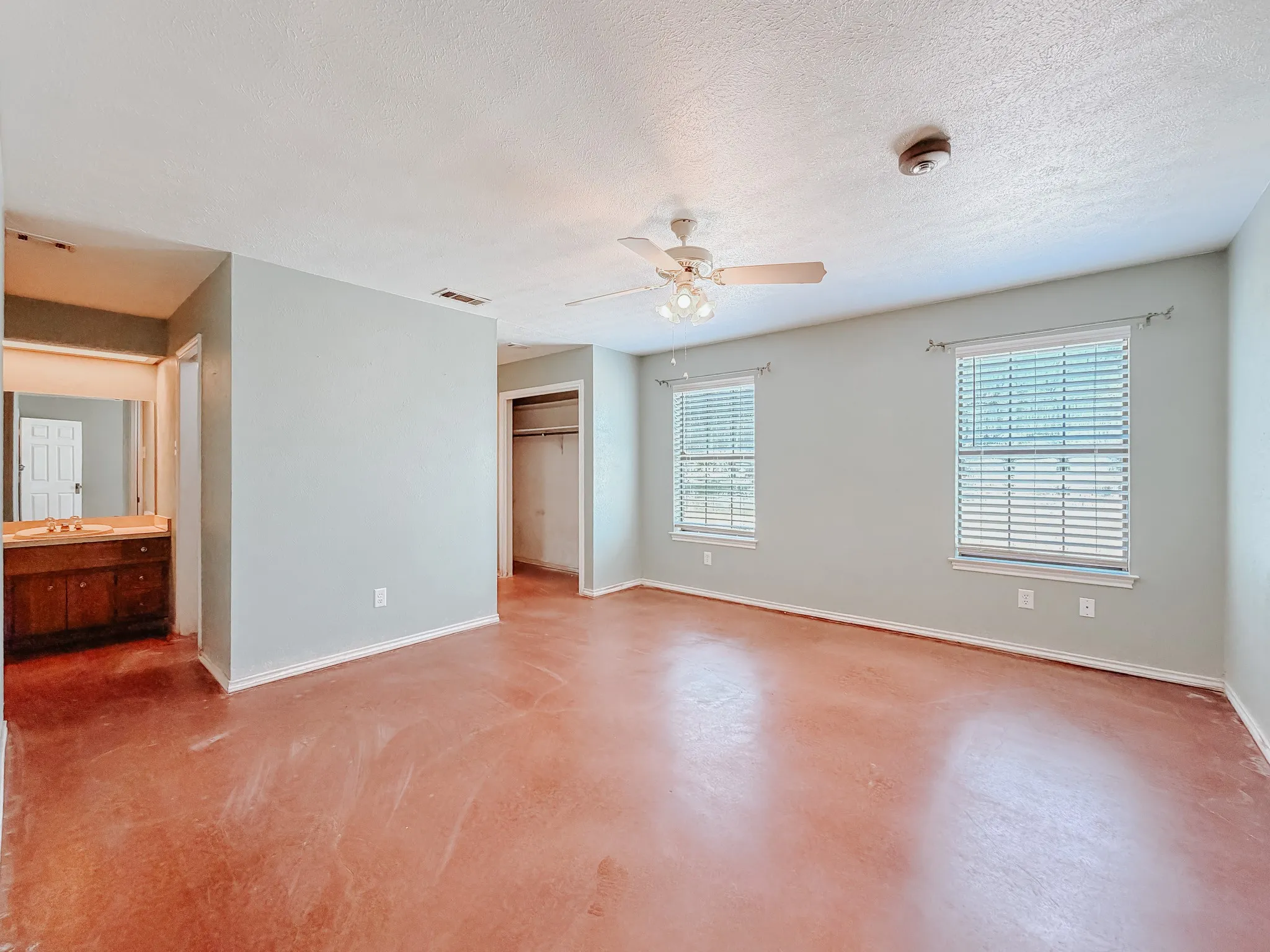 Single Family Residence For Sale in Navarro County , 955 Fm 667, Purdon, Texas 76679, 3 Bedroom, 2 Bathroom, 2 Garage spaces, 1,674 Sqft, built in 1979, mls#21291997, Real Estate Agent in Purdon, Homes For Sale in Navarro county, Homes For Sale in Purdon, Realtor in Purdon Texas, Real Estate Brokerage Independent Realty Texas, Luminita Cordes Realtor
