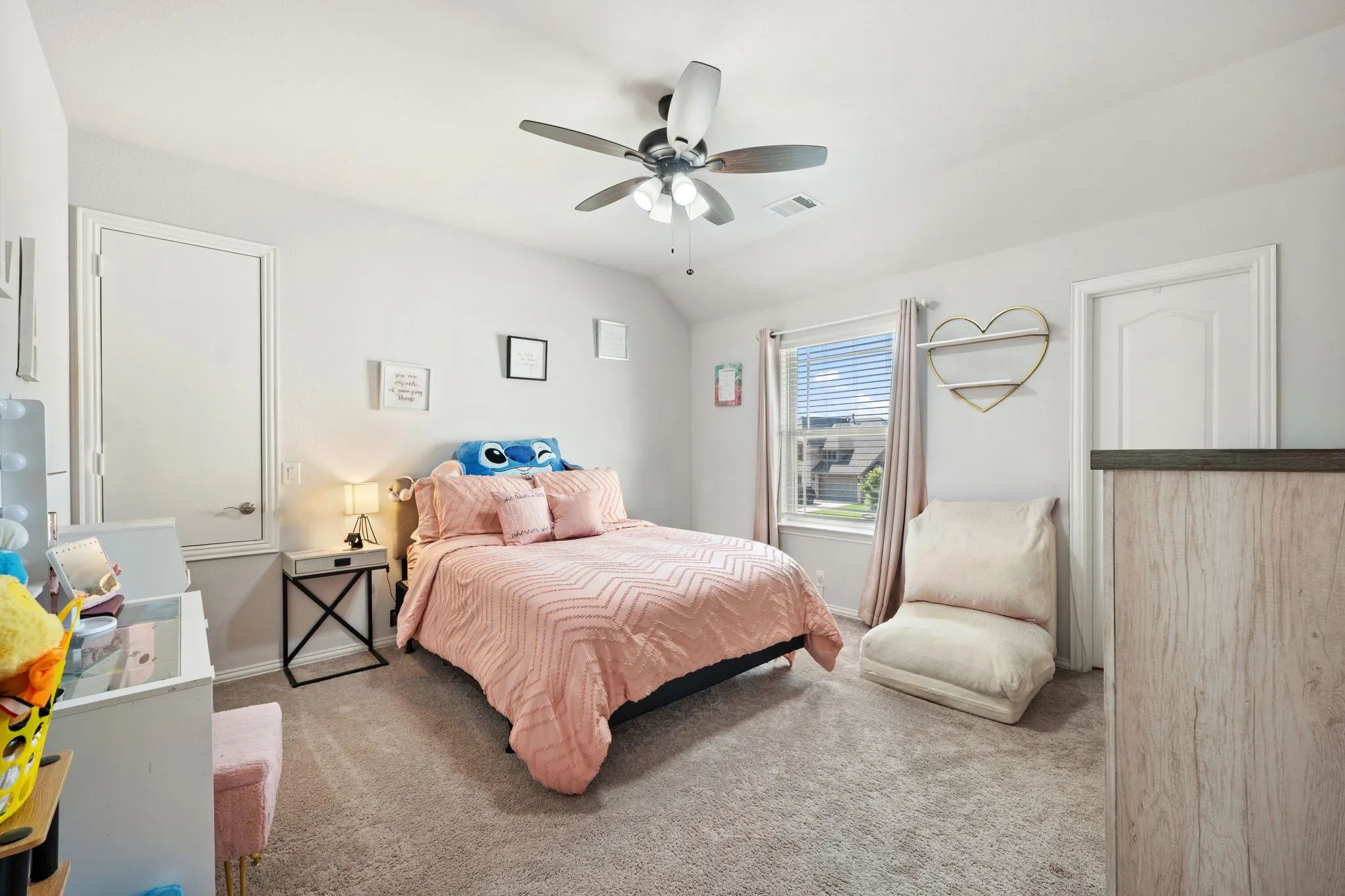 Single Family Residence For Sale in Denton County , 1013 Firecracker Drive, Justin, Texas 76247, 5 Bedroom, 5 Bathroom, 2 Garage spaces, 3,581 Sqft, built in 2023, mls#21292064, Real Estate Agent in Justin, Homes For Sale in Denton county, Homes For Sale in Justin, Realtor in Justin Texas, Real Estate Brokerage Independent Realty Texas, Luminita Cordes Realtor
