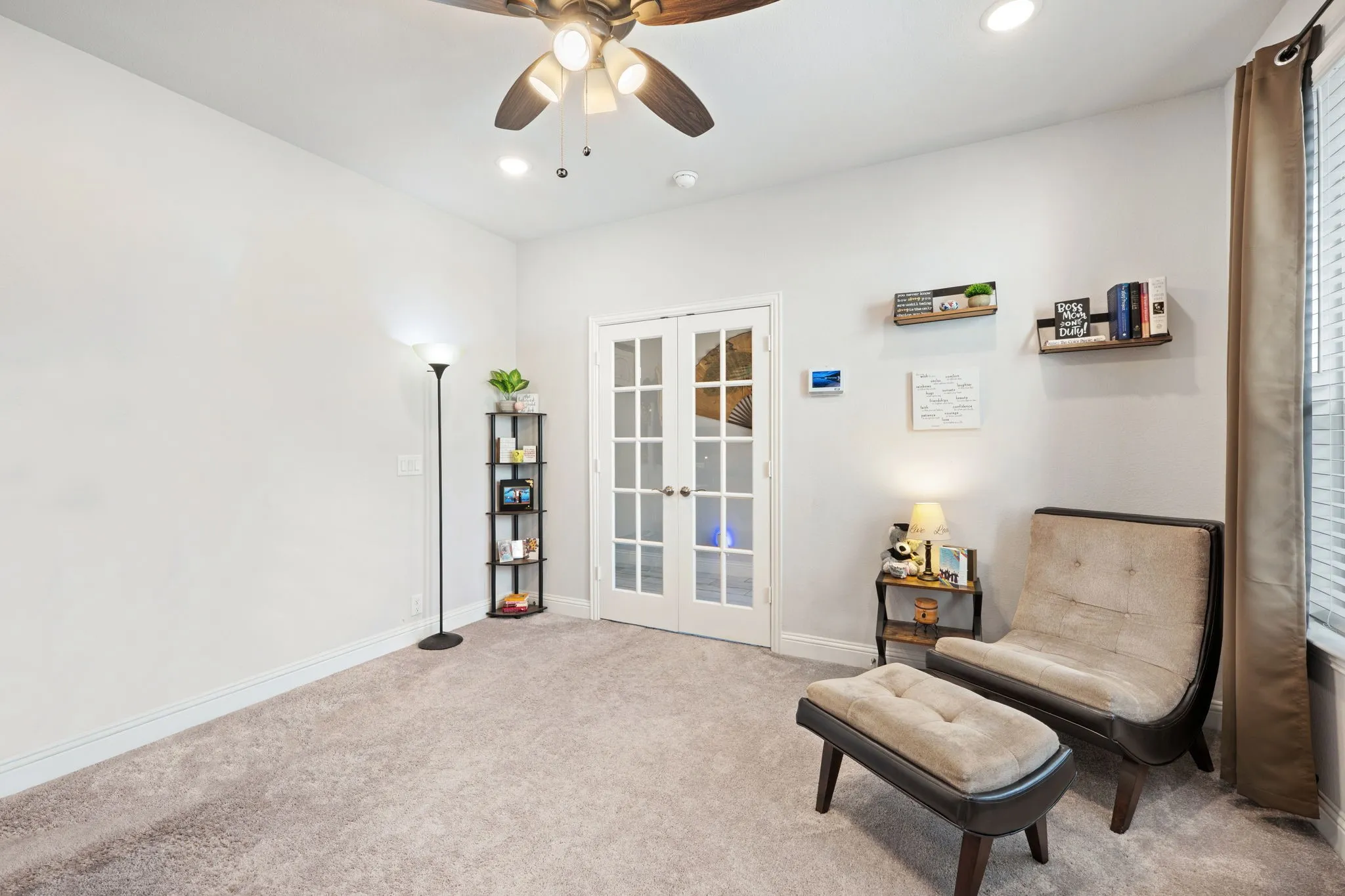 Single Family Residence For Sale in Denton County , 1013 Firecracker Drive, Justin, Texas 76247, 5 Bedroom, 5 Bathroom, 2 Garage spaces, 3,581 Sqft, built in 2023, mls#21292064, Real Estate Agent in Justin, Homes For Sale in Denton county, Homes For Sale in Justin, Realtor in Justin Texas, Real Estate Brokerage Independent Realty Texas, Luminita Cordes Realtor