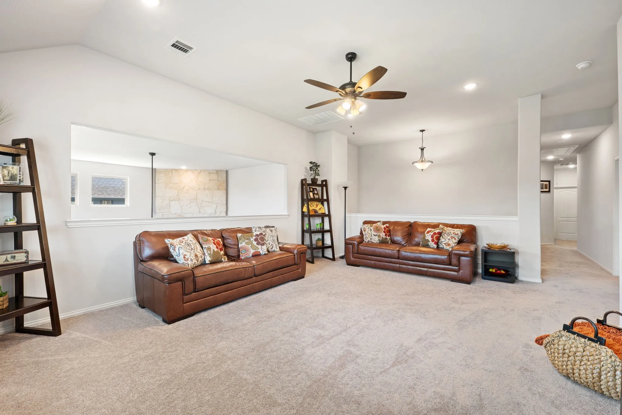 Single Family Residence For Sale in Denton County , 1013 Firecracker Drive, Justin, Texas 76247, 5 Bedroom, 5 Bathroom, 2 Garage spaces, 3,581 Sqft, built in 2023, mls#21292064, Real Estate Agent in Justin, Homes For Sale in Denton county, Homes For Sale in Justin, Realtor in Justin Texas, Real Estate Brokerage Independent Realty Texas, Luminita Cordes Realtor