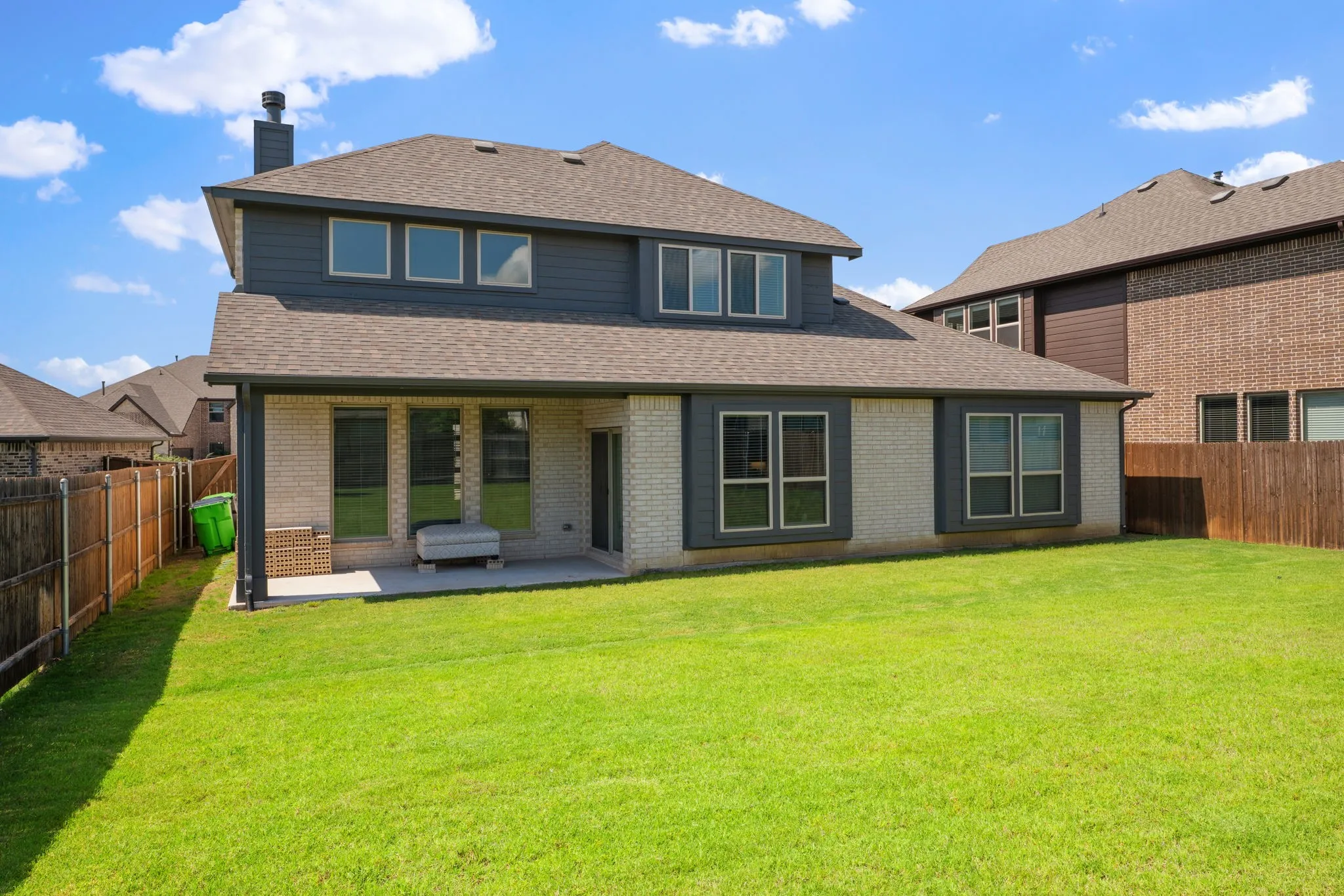 Single Family Residence For Sale in Denton County , 1013 Firecracker Drive, Justin, Texas 76247, 5 Bedroom, 5 Bathroom, 2 Garage spaces, 3,581 Sqft, built in 2023, mls#21292064, Real Estate Agent in Justin, Homes For Sale in Denton county, Homes For Sale in Justin, Realtor in Justin Texas, Real Estate Brokerage Independent Realty Texas, Luminita Cordes Realtor