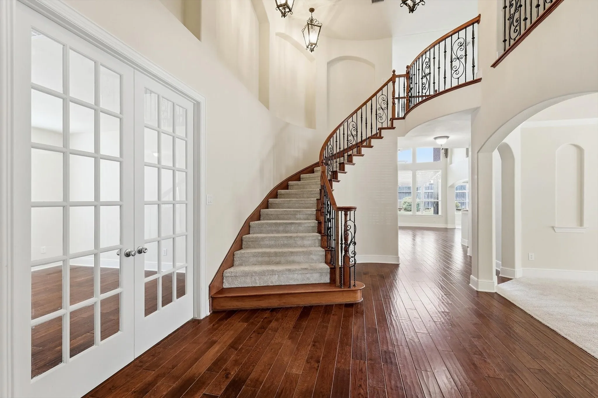 Single Family Residence For Rent in Collin County , 509 Wentworth Lane, Murphy, Texas 75094, 5 Bedroom, 4 Bathroom, 3 Garage spaces, 4,868 Sqft, built in 2006, mls#21292150, Real Estate Agent in Murphy, Homes For Rent in Collin county, Homes For Rent in Murphy, Realtor in Murphy Texas, Real Estate Brokerage Independent Realty Texas, Luminita Cordes Realtor