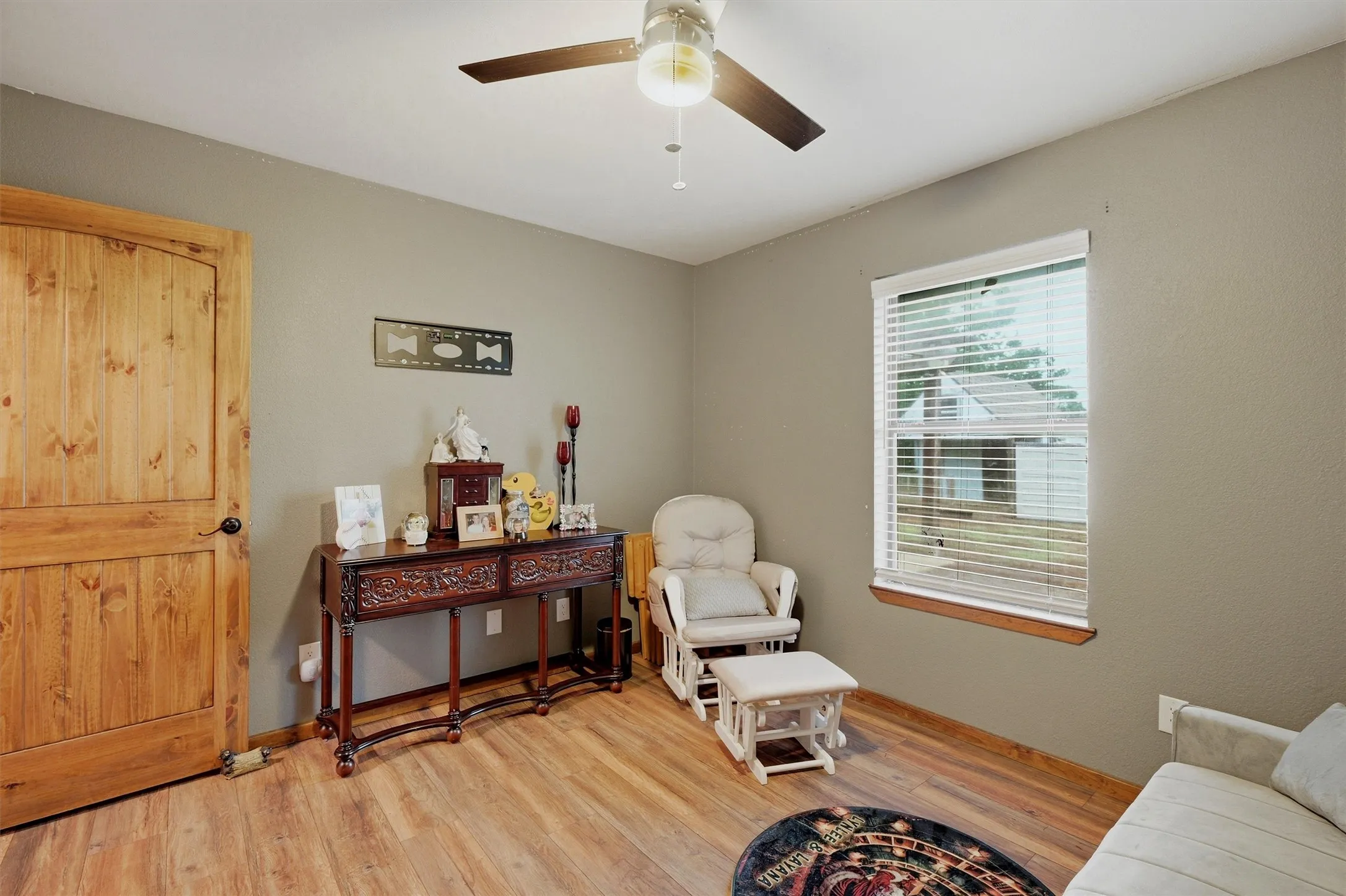 Single Family Residence For Sale in Grayson County , 30003 N State Hwy 289, Pottsboro, Texas 75076, 3 Bedroom, 2 Bathroom, Garage spaces, 1,856 Sqft, built in 1992, mls#21292158, Real Estate Agent in Pottsboro, Homes For Sale in Grayson county, Homes For Sale in Pottsboro, Realtor in Pottsboro Texas, Real Estate Brokerage Independent Realty Texas, Luminita Cordes Realtor