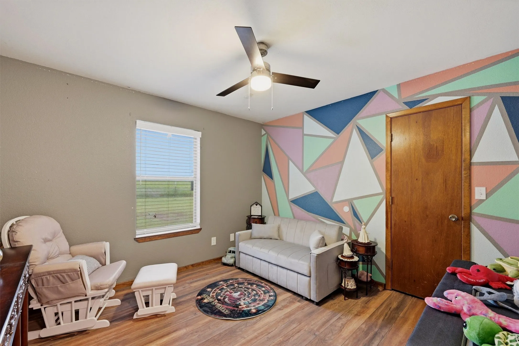 Single Family Residence For Sale in Grayson County , 30003 N State Hwy 289, Pottsboro, Texas 75076, 3 Bedroom, 2 Bathroom, Garage spaces, 1,856 Sqft, built in 1992, mls#21292158, Real Estate Agent in Pottsboro, Homes For Sale in Grayson county, Homes For Sale in Pottsboro, Realtor in Pottsboro Texas, Real Estate Brokerage Independent Realty Texas, Luminita Cordes Realtor