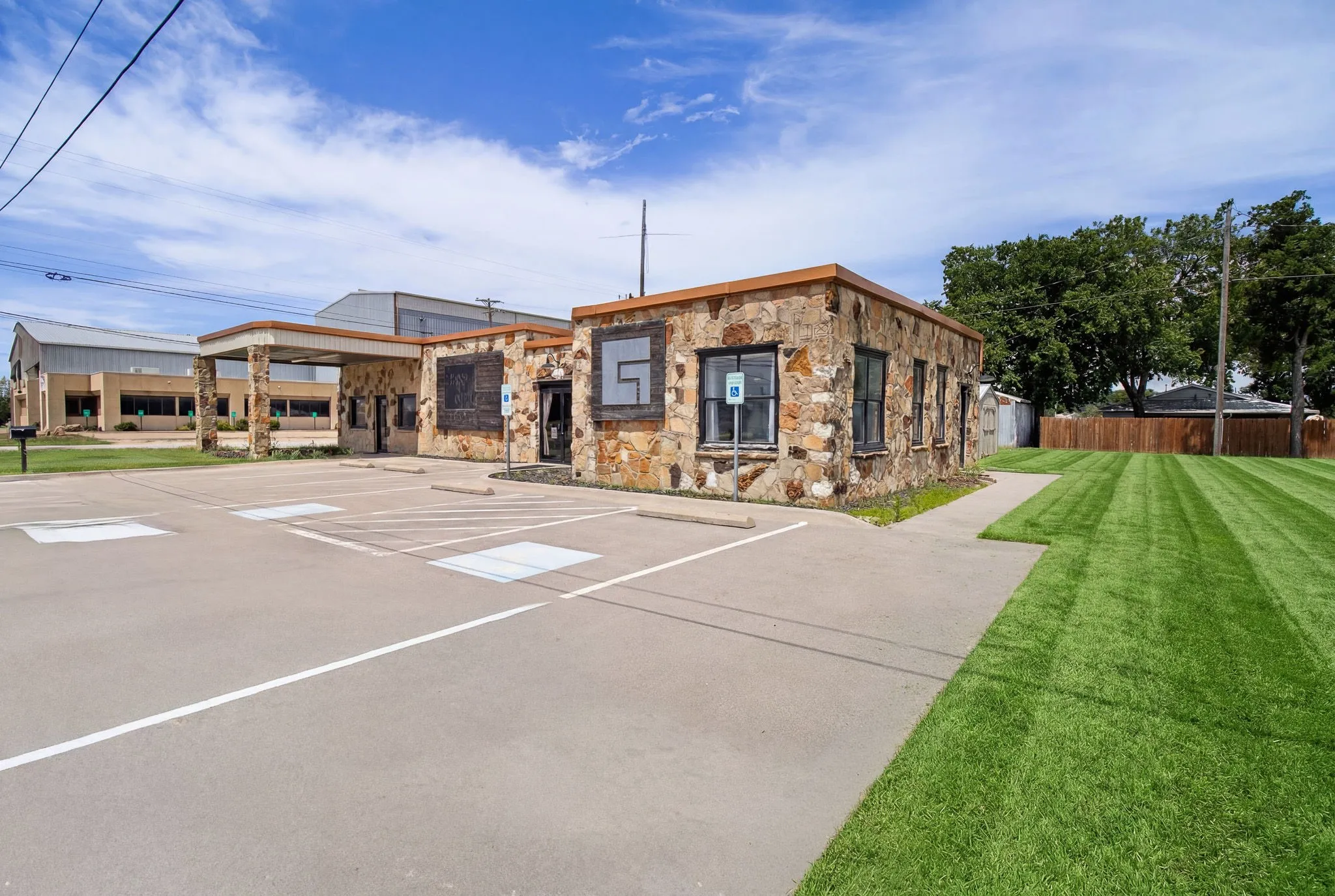 Business For Sale in Wise County , 190 N Main Street, Rhome, Texas 76078, 0, 0, Garage spaces, 0 Sqft, built in 1950, mls#21277440, Real Estate Agent in Rhome, Homes For Sale in Wise county, Homes For Sale in Rhome, Realtor in Rhome Texas, Real Estate Brokerage Independent Realty Texas, Luminita Cordes Realtor