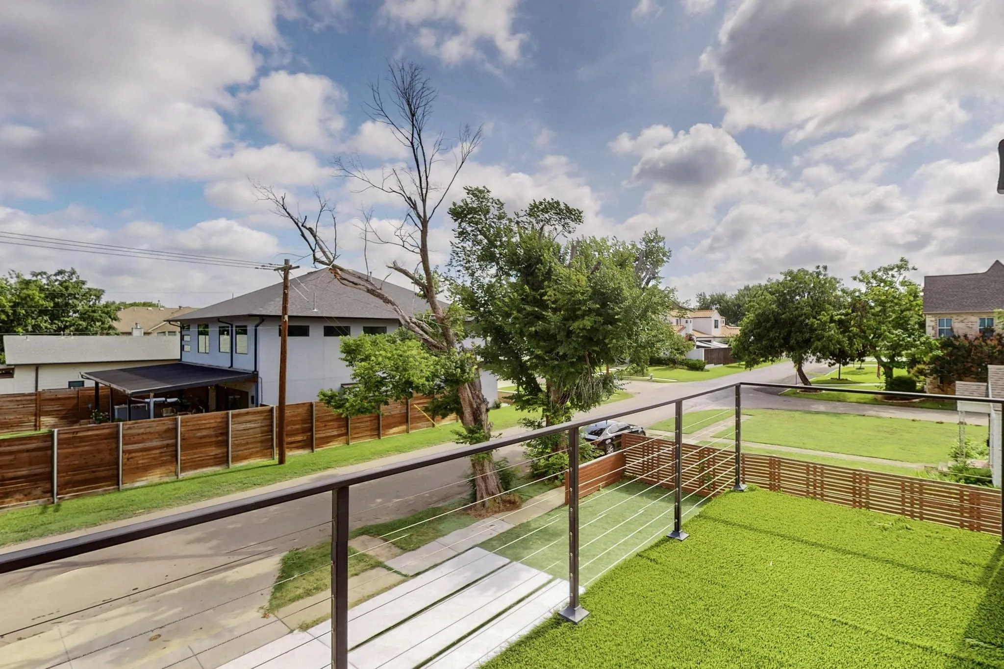 Single Family Residence For Sale in Dallas County , 3946 N Cresthaven Road, Dallas, Texas 75209, 5 Bedroom, 5 Bathroom, 2 Garage spaces, 4,530 Sqft, built in 2021, mls#21292166, Real Estate Agent in Dallas, Homes For Sale in Dallas county, Homes For Sale in Dallas, Realtor in Dallas Texas, Real Estate Brokerage Independent Realty Texas, Luminita Cordes Realtor