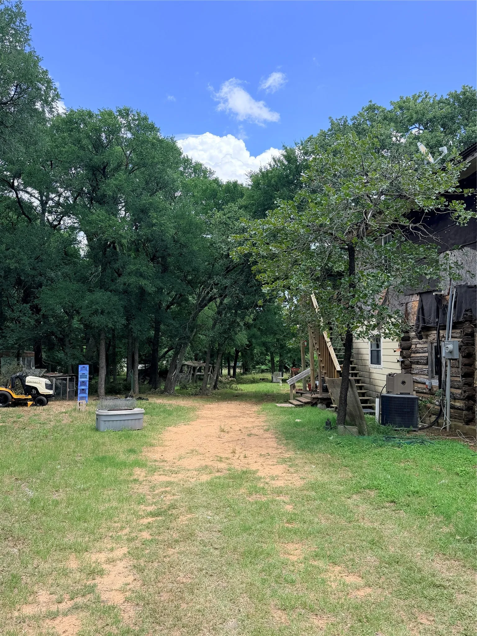 Single Family Residence For Sale in Johnson County , 2429 County Road 427a, Cleburne, Texas 76031, 3 Bedroom, 1 Bathroom, Garage spaces, 1,936 Sqft, built in 1975, mls#21292167, Real Estate Agent in Cleburne, Homes For Sale in Johnson county, Homes For Sale in Cleburne, Realtor in Cleburne Texas, Real Estate Brokerage Independent Realty Texas, Luminita Cordes Realtor