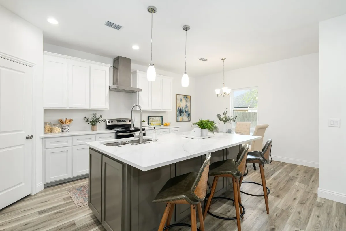 Different angle of the kitchen.