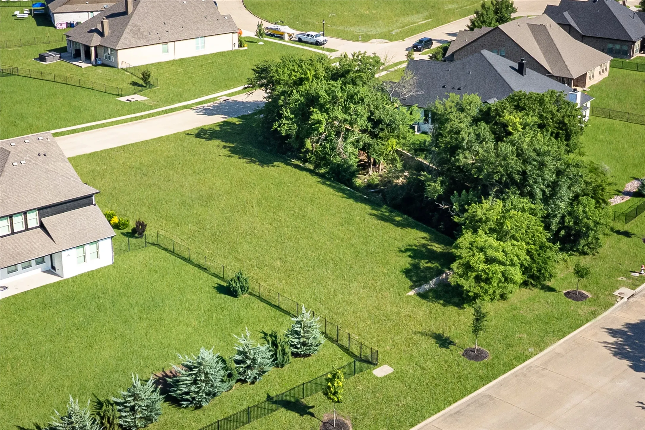 Improved Land For Sale in Grayson County , 1408 Wolf Ridge Run, Gunter, Texas 75058, 0, 0, Garage spaces, 0 Sqft, built in 0, Price $199,000, mls#21291603, Real Estate Agent in Gunter, Homes For Sale in Grayson county, Homes For Sale in Gunter, Realtor in Gunter Texas, Real Estate Brokerage Independent Realty Texas, Luminita Cordes Realtor