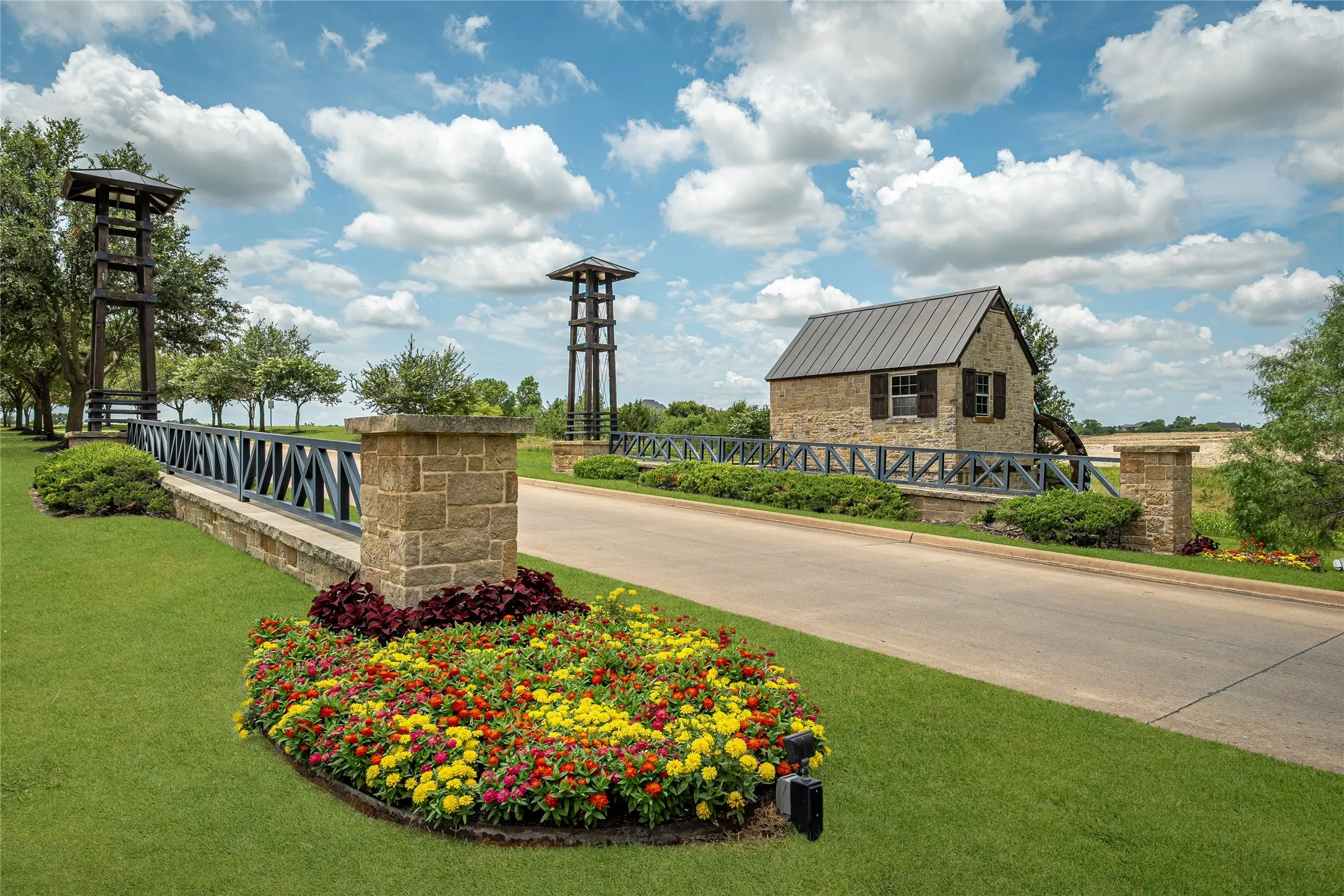 Improved Land For Sale in Grayson County , 1408 Wolf Ridge Run, Gunter, Texas 75058, 0, 0, Garage spaces, 0 Sqft, built in 0, Price $199,000, mls#21291603, Real Estate Agent in Gunter, Homes For Sale in Grayson county, Homes For Sale in Gunter, Realtor in Gunter Texas, Real Estate Brokerage Independent Realty Texas, Luminita Cordes Realtor