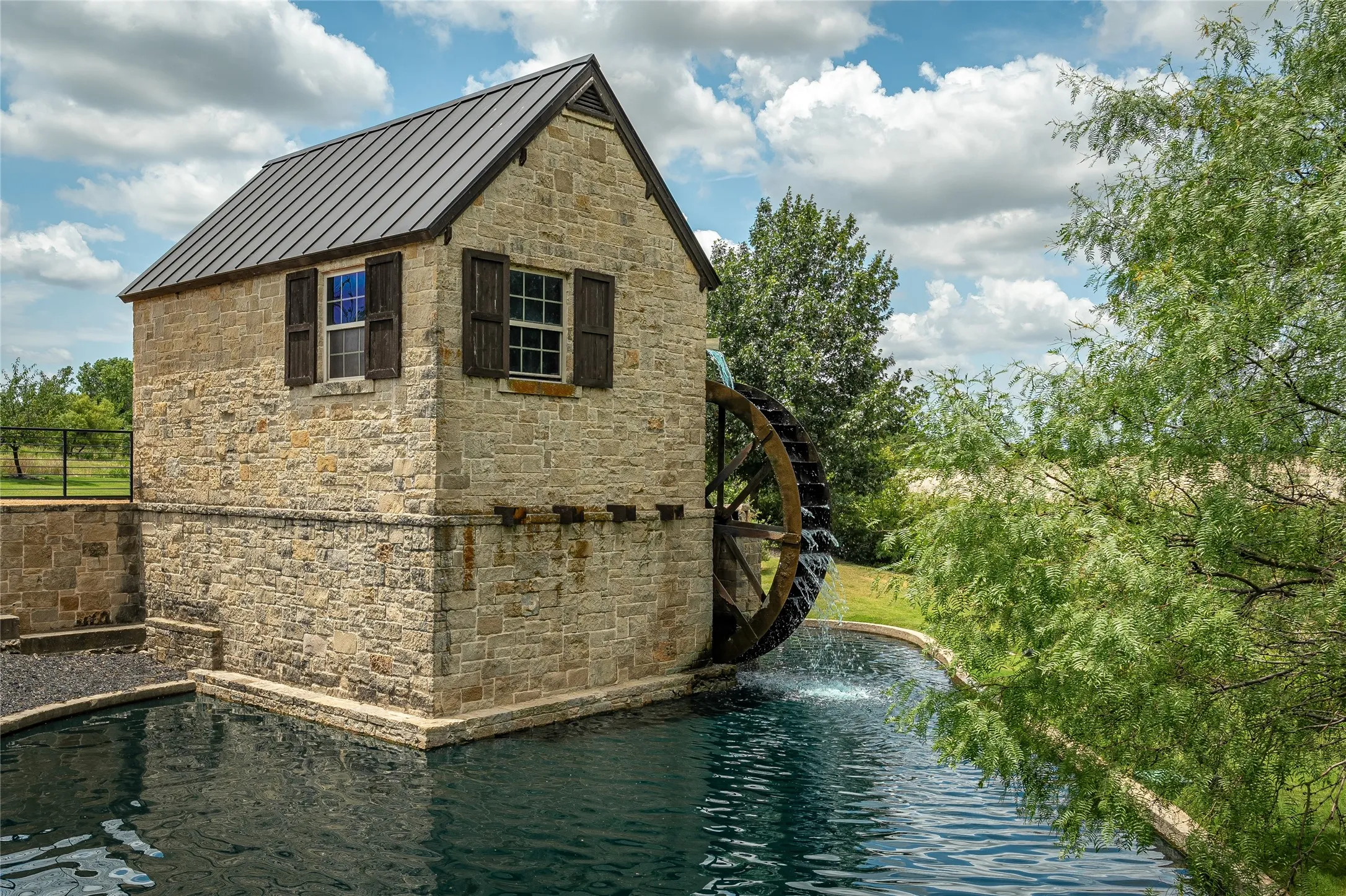 Improved Land For Sale in Grayson County , 1408 Wolf Ridge Run, Gunter, Texas 75058, 0, 0, Garage spaces, 0 Sqft, built in 0, Price $199,000, mls#21291603, Real Estate Agent in Gunter, Homes For Sale in Grayson county, Homes For Sale in Gunter, Realtor in Gunter Texas, Real Estate Brokerage Independent Realty Texas, Luminita Cordes Realtor