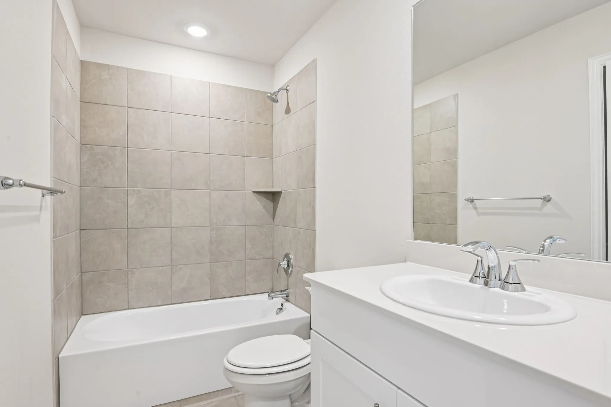 Photo is not of the actual home, but is an inspirational photo of builder’s model home and may depict options, furnishings, and/or decorator features that are not included.