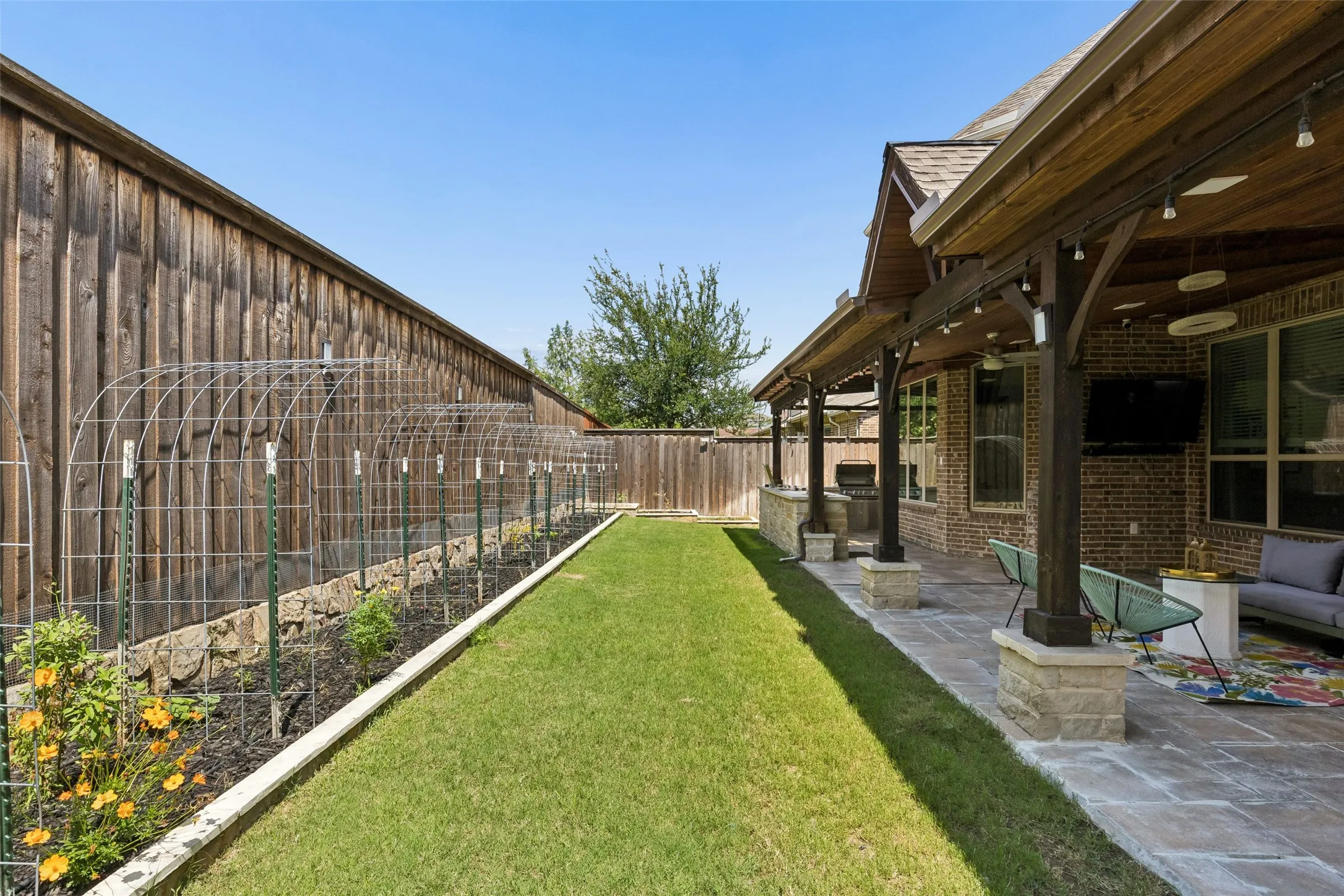 Single Family Residence For Sale in Collin County , 13430 Sellaronda Way, Frisco, Texas 75035, 5 Bedroom, 5 Bathroom, 3 Garage spaces, 5,132 Sqft, built in 2016, mls#21282649, Real Estate Agent in Frisco, Homes For Sale in Collin county, Homes For Sale in Frisco, Realtor in Frisco Texas, Real Estate Brokerage Independent Realty Texas, Luminita Cordes Realtor