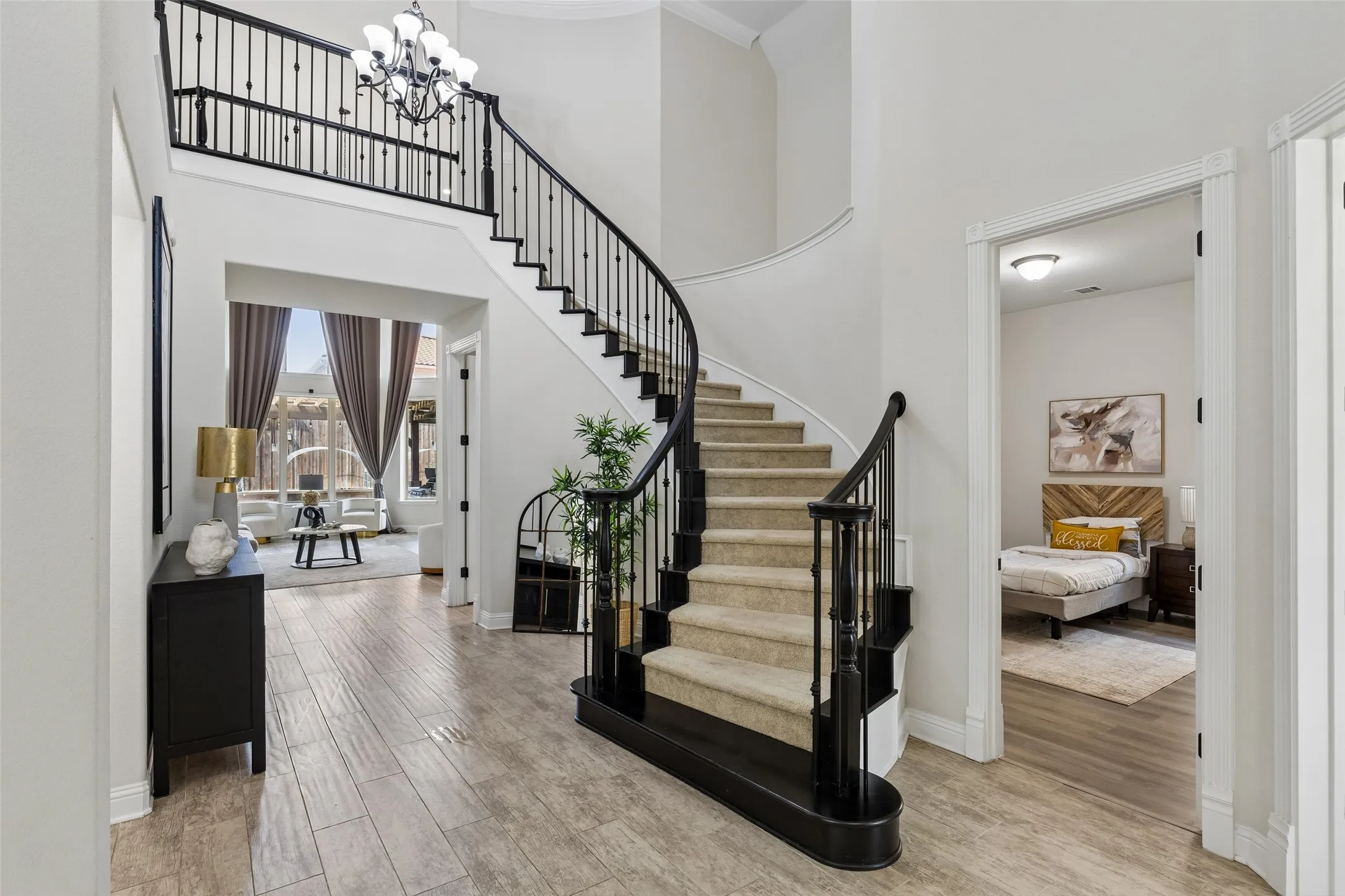 Single Family Residence For Sale in Collin County , 13430 Sellaronda Way, Frisco, Texas 75035, 5 Bedroom, 5 Bathroom, 3 Garage spaces, 5,132 Sqft, built in 2016, mls#21282649, Real Estate Agent in Frisco, Homes For Sale in Collin county, Homes For Sale in Frisco, Realtor in Frisco Texas, Real Estate Brokerage Independent Realty Texas, Luminita Cordes Realtor
