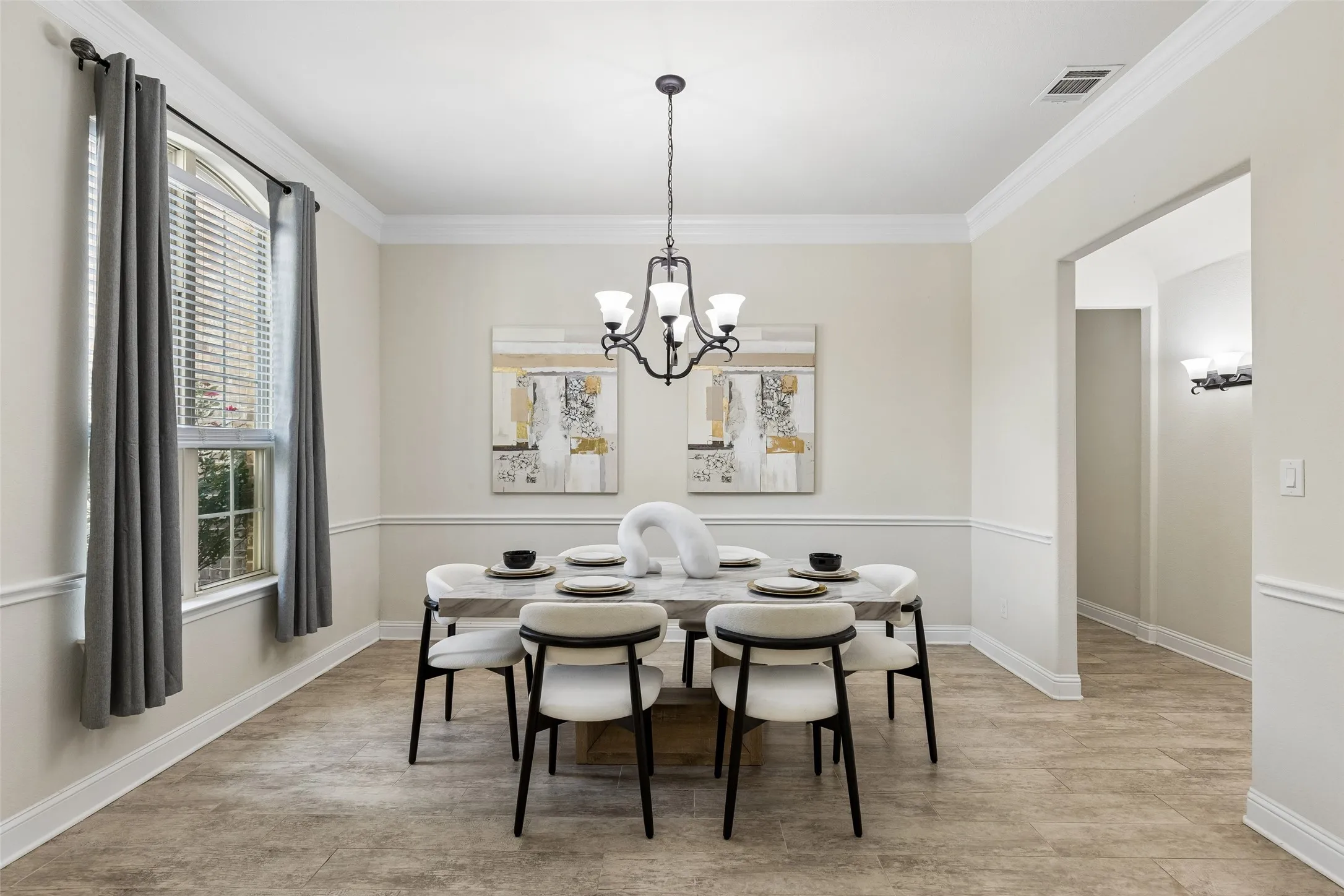 Single Family Residence For Sale in Collin County , 13430 Sellaronda Way, Frisco, Texas 75035, 5 Bedroom, 5 Bathroom, 3 Garage spaces, 5,132 Sqft, built in 2016, mls#21282649, Real Estate Agent in Frisco, Homes For Sale in Collin county, Homes For Sale in Frisco, Realtor in Frisco Texas, Real Estate Brokerage Independent Realty Texas, Luminita Cordes Realtor