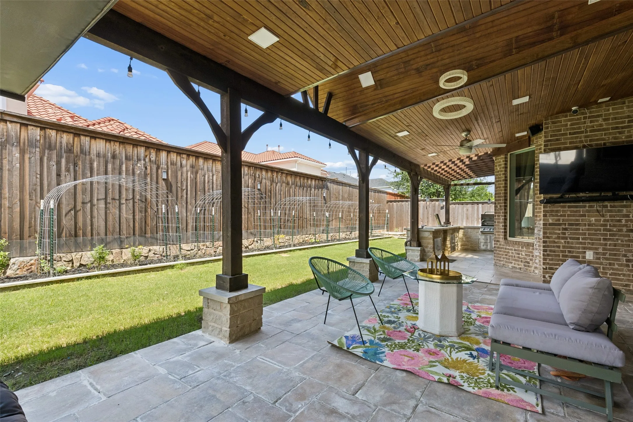 Single Family Residence For Sale in Collin County , 13430 Sellaronda Way, Frisco, Texas 75035, 5 Bedroom, 5 Bathroom, 3 Garage spaces, 5,132 Sqft, built in 2016, mls#21282649, Real Estate Agent in Frisco, Homes For Sale in Collin county, Homes For Sale in Frisco, Realtor in Frisco Texas, Real Estate Brokerage Independent Realty Texas, Luminita Cordes Realtor