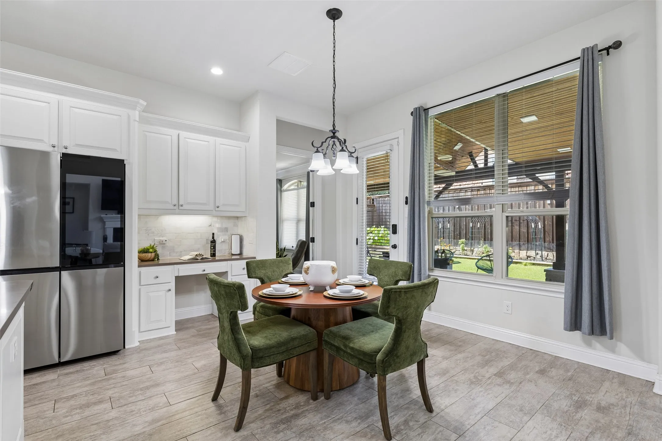 Single Family Residence For Sale in Collin County , 13430 Sellaronda Way, Frisco, Texas 75035, 5 Bedroom, 5 Bathroom, 3 Garage spaces, 5,132 Sqft, built in 2016, mls#21282649, Real Estate Agent in Frisco, Homes For Sale in Collin county, Homes For Sale in Frisco, Realtor in Frisco Texas, Real Estate Brokerage Independent Realty Texas, Luminita Cordes Realtor