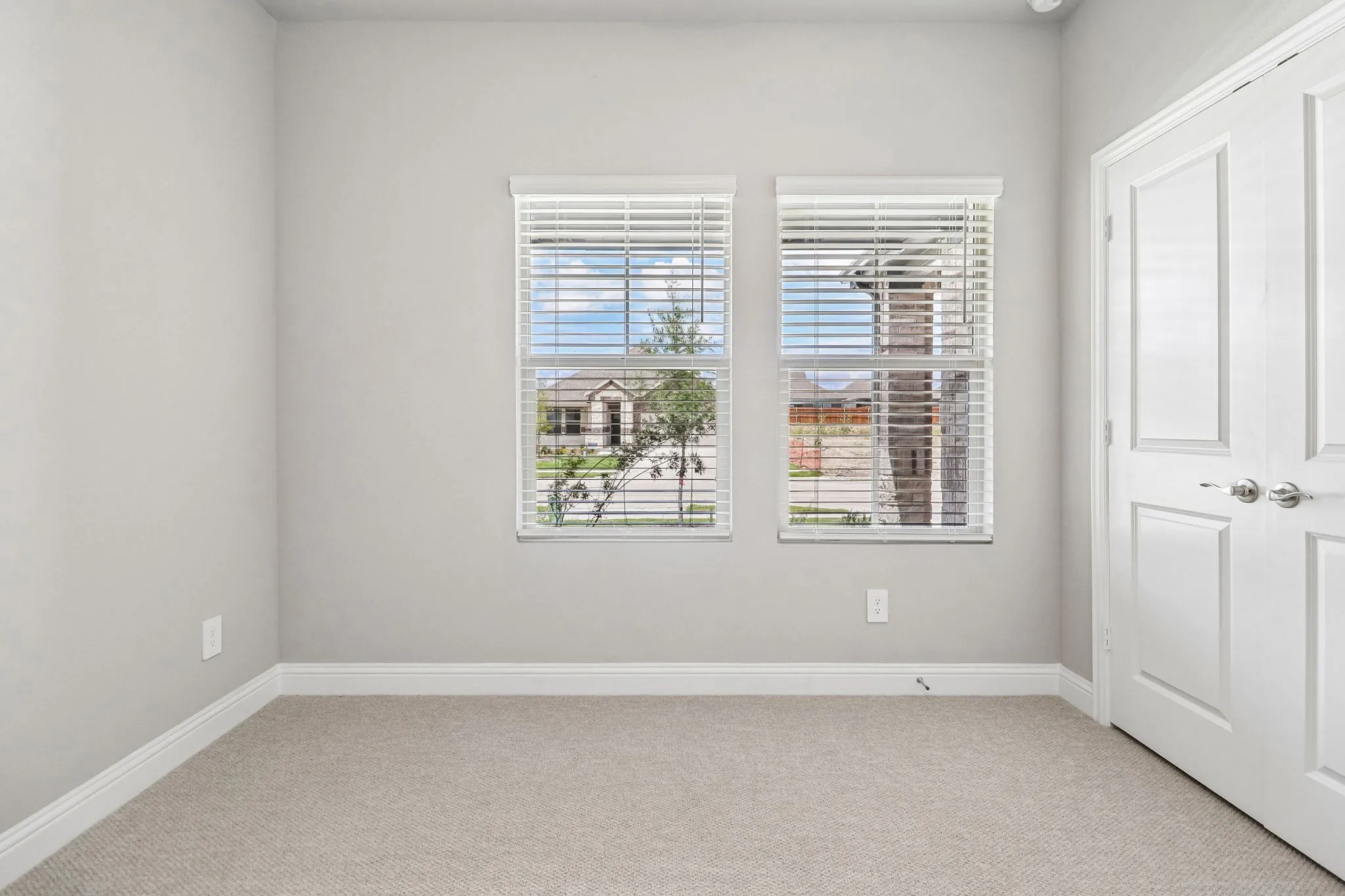 Photo is not of the actual home, but is an inspirational photo of builder’s model home and may depict options, furnishings, and/or decorator features that are not included.