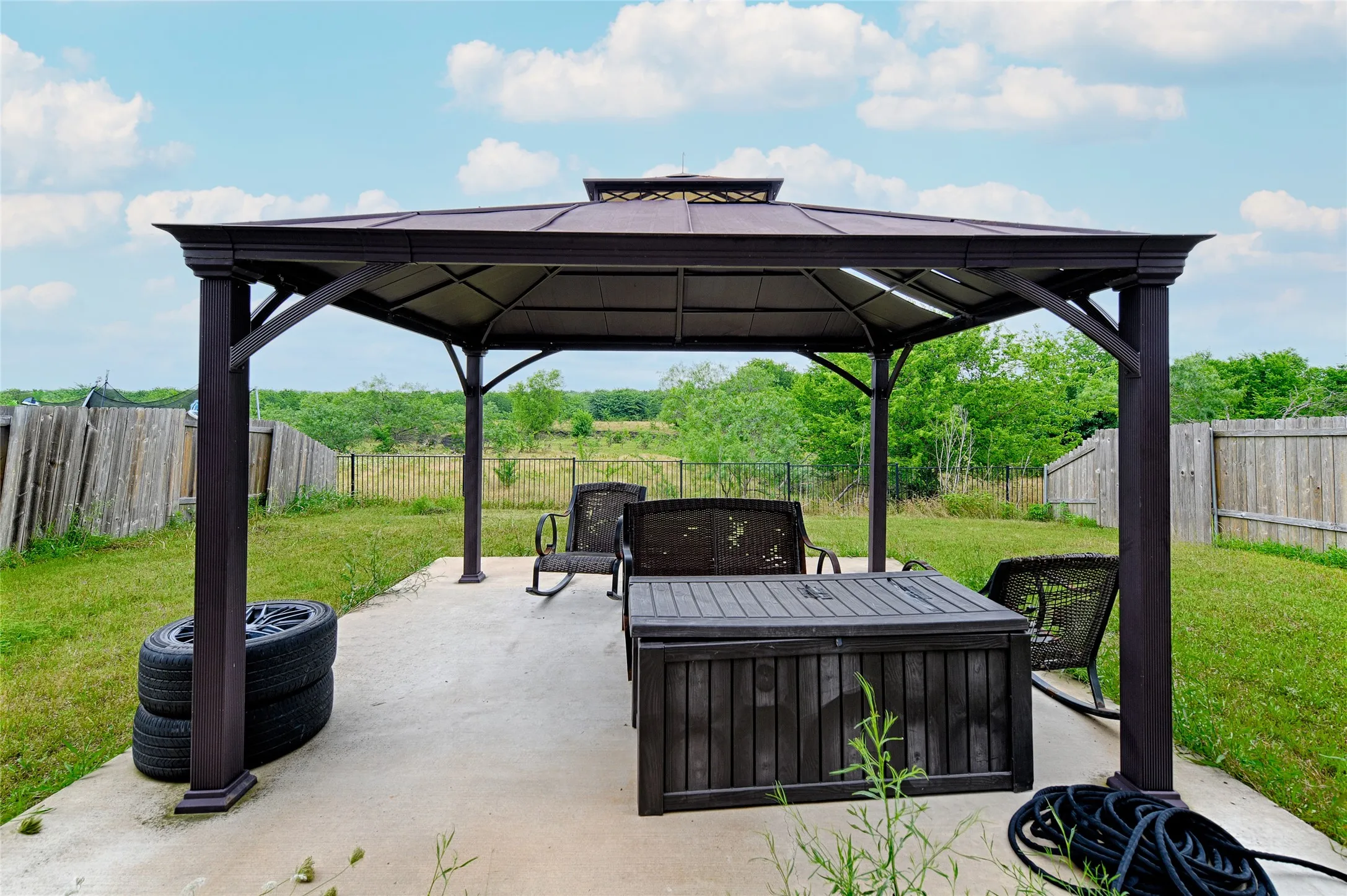 Single Family Residence For Sale in Kaufman County , 4200 Elderberry Street, Forney, Texas 75126, 5 Bedroom, 3 Bathroom, 2 Garage spaces, 2,724 Sqft, built in 2016, mls#21287542, Real Estate Agent in Forney, Homes For Sale in Kaufman county, Homes For Sale in Forney, Realtor in Forney Texas, Real Estate Brokerage Independent Realty Texas, Luminita Cordes Realtor
