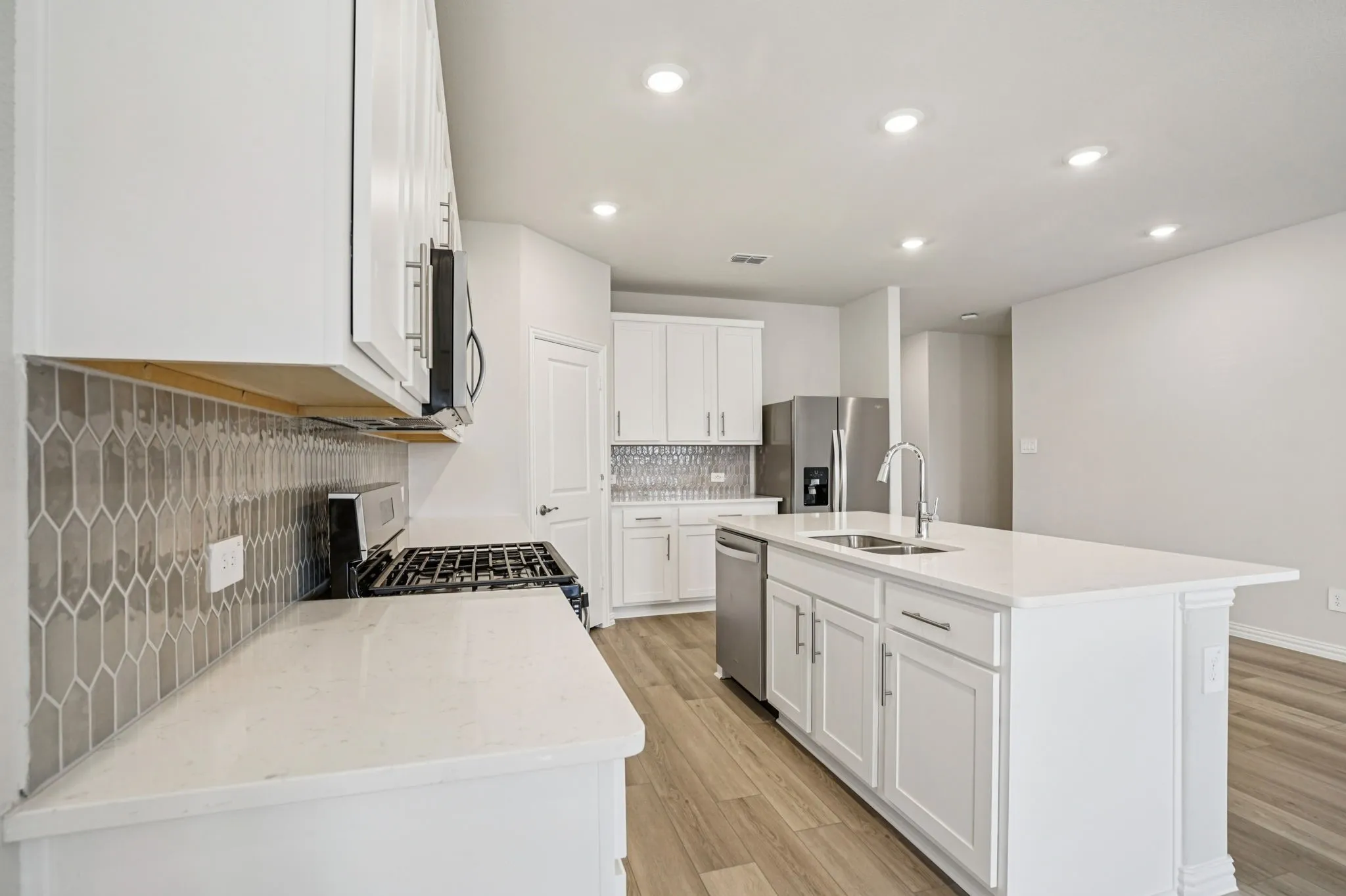 Photo is not of the actual home, but is an inspirational photo of builder’s model home and may depict options, furnishings, and/or decorator features that are not included.