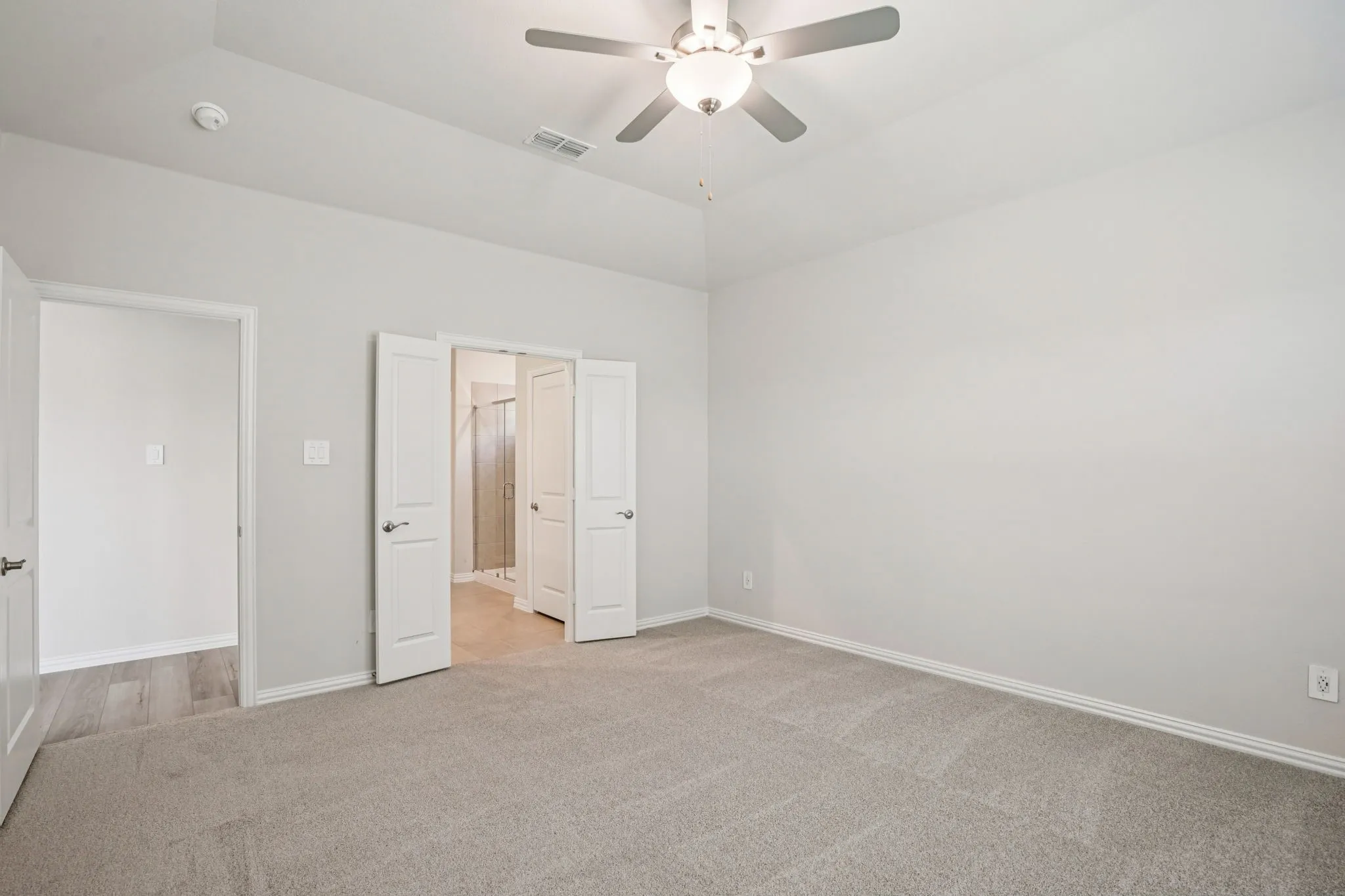 Photo is not of the actual home, but is an inspirational photo of builder’s model home and may depict options, furnishings, and/or decorator features that are not included.
