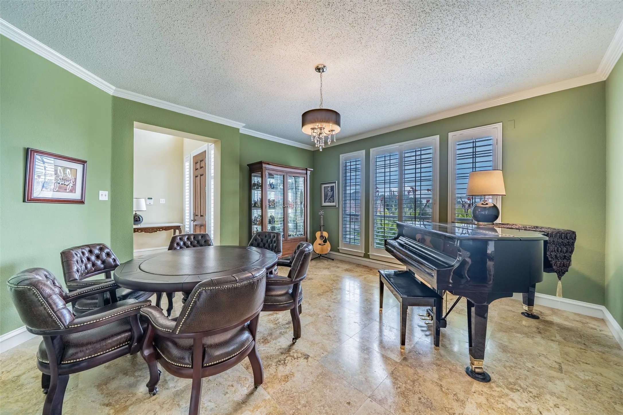 Single Family Residence For Sale in Collin County , 2700 Sunset Circle, Plano, Texas 75093, 4 Bedroom, 3 Bathroom, 3 Garage spaces, 3,759 Sqft, built in 1993, mls#21291663, Real Estate Agent in Plano, Homes For Sale in Collin county, Homes For Sale in Plano, Realtor in Plano Texas, Real Estate Brokerage Independent Realty Texas, Luminita Cordes Realtor