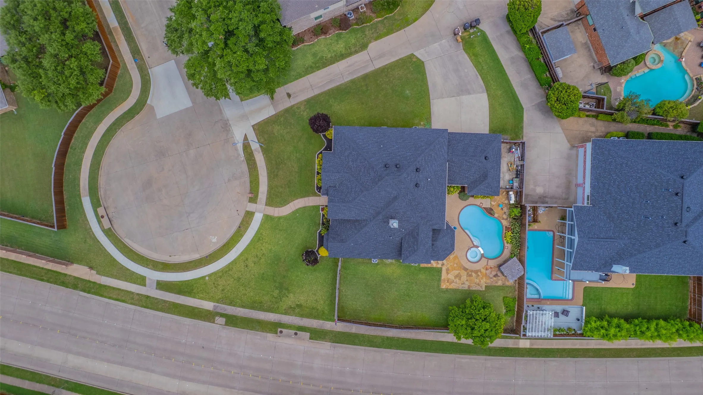 Single Family Residence For Sale in Collin County , 2700 Sunset Circle, Plano, Texas 75093, 4 Bedroom, 3 Bathroom, 3 Garage spaces, 3,759 Sqft, built in 1993, mls#21291663, Real Estate Agent in Plano, Homes For Sale in Collin county, Homes For Sale in Plano, Realtor in Plano Texas, Real Estate Brokerage Independent Realty Texas, Luminita Cordes Realtor
