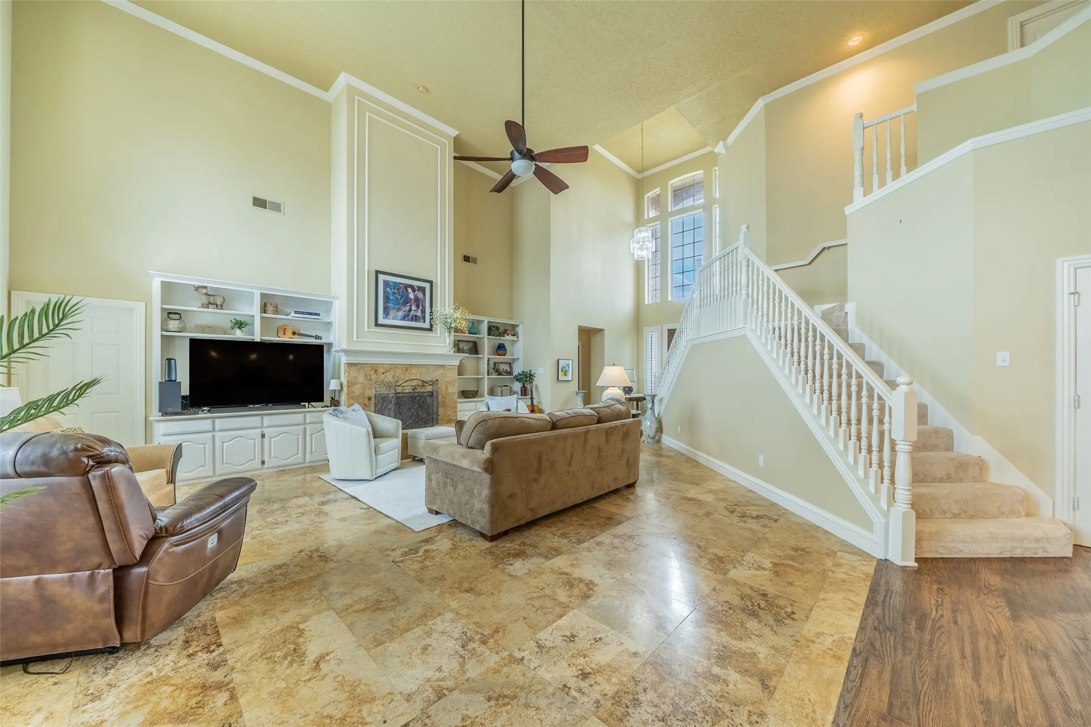 Single Family Residence For Sale in Collin County , 2700 Sunset Circle, Plano, Texas 75093, 4 Bedroom, 3 Bathroom, 3 Garage spaces, 3,759 Sqft, built in 1993, mls#21291663, Real Estate Agent in Plano, Homes For Sale in Collin county, Homes For Sale in Plano, Realtor in Plano Texas, Real Estate Brokerage Independent Realty Texas, Luminita Cordes Realtor