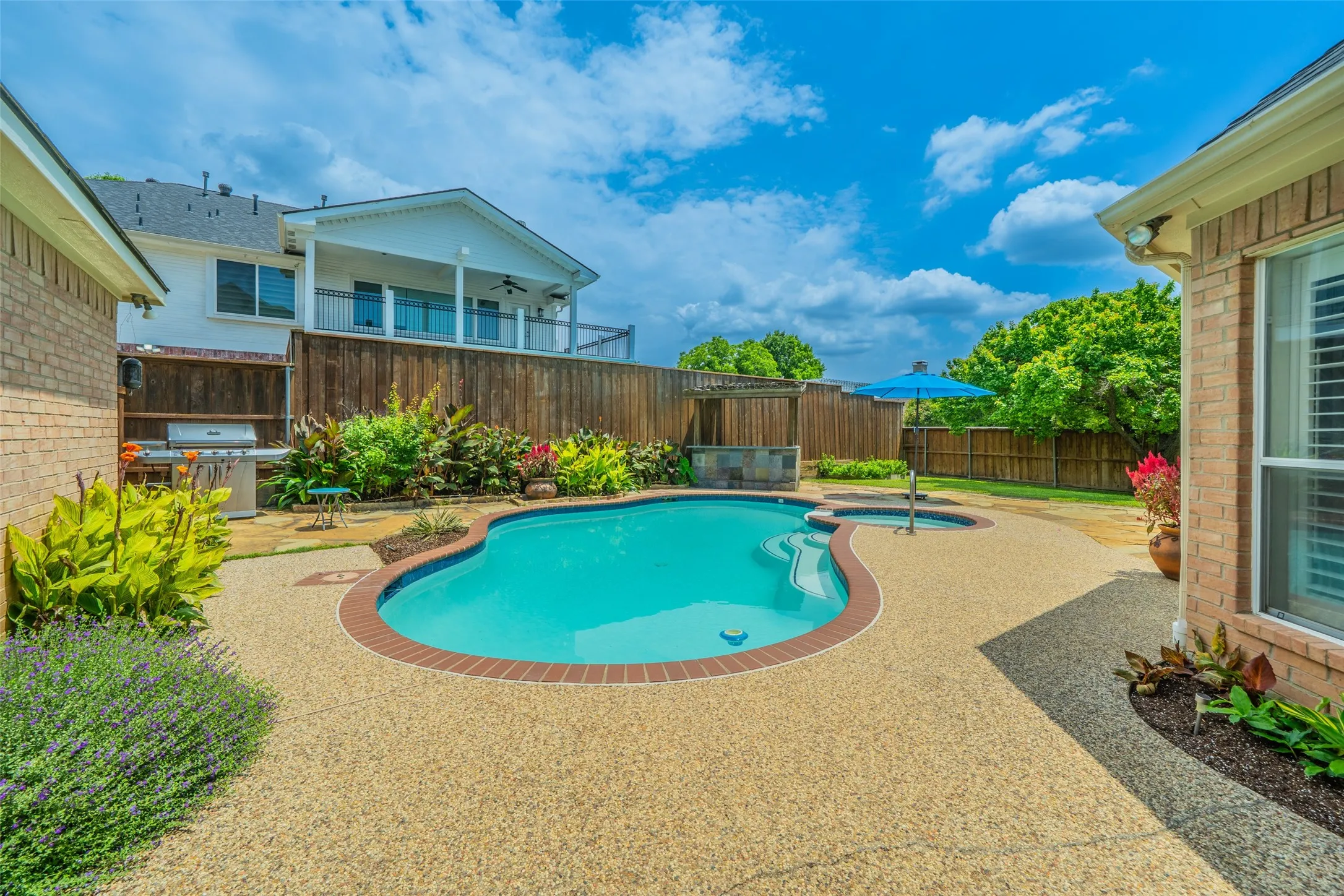 Single Family Residence For Sale in Collin County , 2700 Sunset Circle, Plano, Texas 75093, 4 Bedroom, 3 Bathroom, 3 Garage spaces, 3,759 Sqft, built in 1993, mls#21291663, Real Estate Agent in Plano, Homes For Sale in Collin county, Homes For Sale in Plano, Realtor in Plano Texas, Real Estate Brokerage Independent Realty Texas, Luminita Cordes Realtor