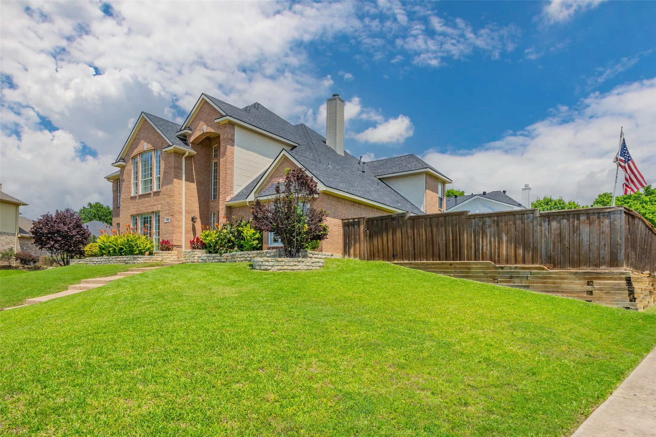 Single Family Residence For Sale in Collin County , 2700 Sunset Circle, Plano, Texas 75093, 4 Bedroom, 3 Bathroom, 3 Garage spaces, 3,759 Sqft, built in 1993, mls#21291663, Real Estate Agent in Plano, Homes For Sale in Collin county, Homes For Sale in Plano, Realtor in Plano Texas, Real Estate Brokerage Independent Realty Texas, Luminita Cordes Realtor