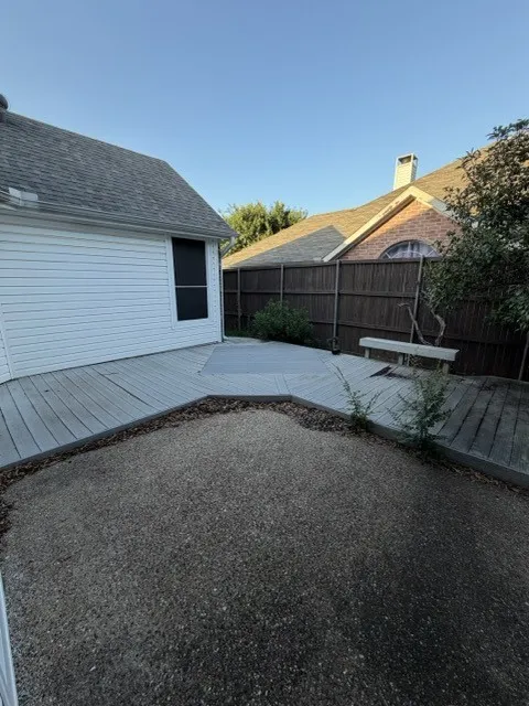 Single Family Residence For Sale in Denton County , 1409 Mayflower Lane, Lewisville, Texas 75077, 4 Bedroom, 3 Bathroom, 2 Garage spaces, 2,525 Sqft, built in 1994, mls#21284605, Real Estate Agent in Lewisville, Homes For Sale in Denton county, Homes For Sale in Lewisville, Realtor in Lewisville Texas, Real Estate Brokerage Independent Realty Texas, Luminita Cordes Realtor