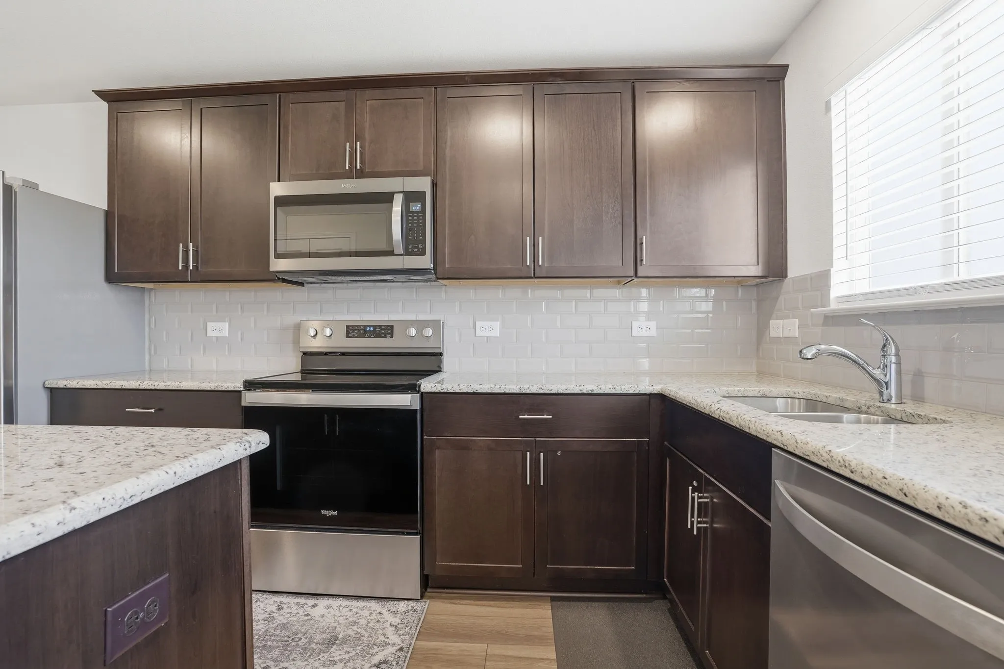 Single Family Residence For Sale in Denton County , 1013 Vernon Drive, Aubrey, Texas 76227, 3 Bedroom, 2 Bathroom, 2 Garage spaces, 1,412 Sqft, built in 2022, mls#21288585, Real Estate Agent in Aubrey, Homes For Sale in Denton county, Homes For Sale in Aubrey, Realtor in Aubrey Texas, Real Estate Brokerage Independent Realty Texas, Luminita Cordes Realtor