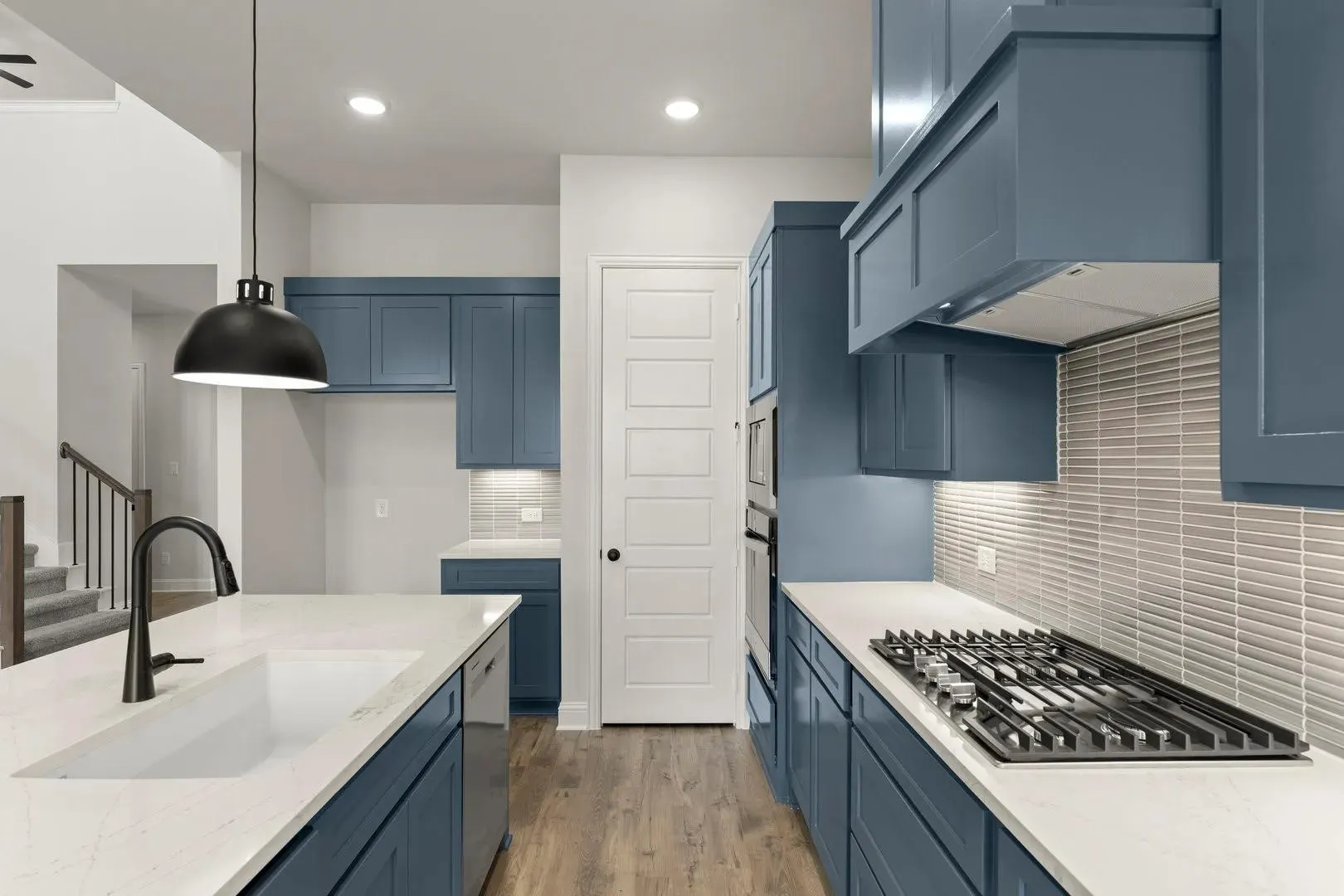 Albert II D Kitchen