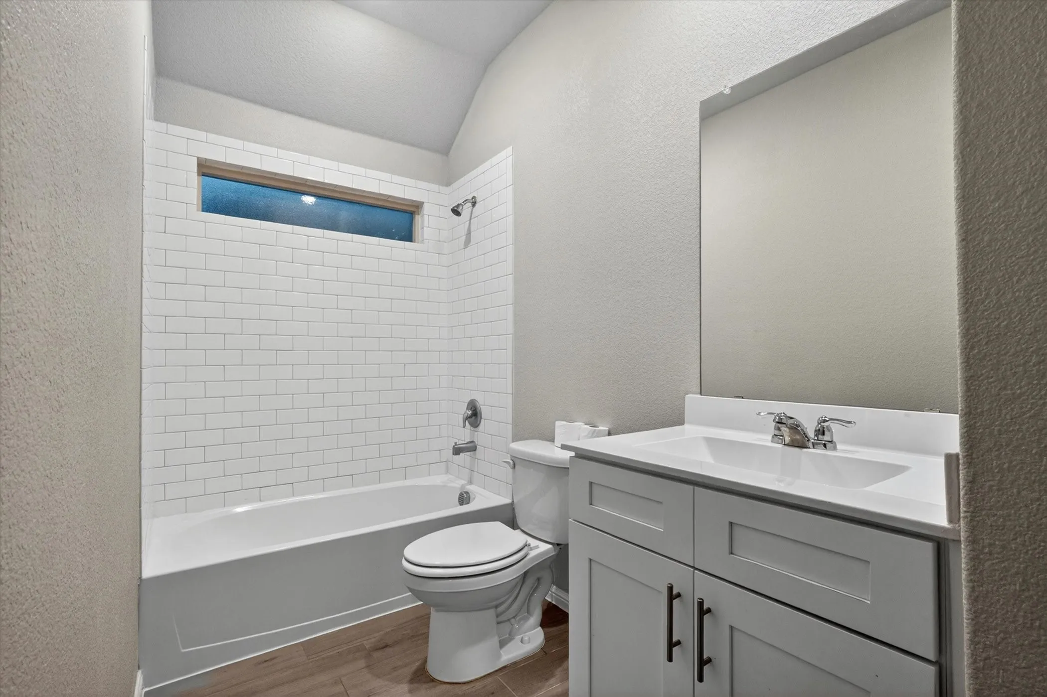 Single Family Residence For Sale in Tarrant County , 4716 Stunning Pathway, Haltom City, Texas 76117, 3 Bedroom, 3 Bathroom, 2 Garage spaces, 1,662 Sqft, built in 2024, mls#21288746, Real Estate Agent in Haltom City, Homes For Sale in Tarrant county, Homes For Sale in Haltom City, Realtor in Haltom City Texas, Real Estate Brokerage Independent Realty Texas, Luminita Cordes Realtor