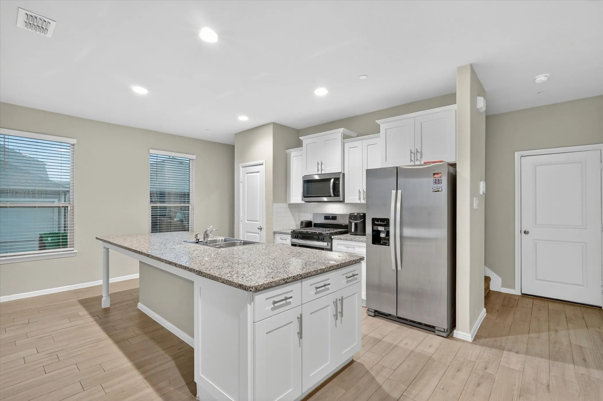 Single Family Residence For Sale in Tarrant County , 4716 Stunning Pathway, Haltom City, Texas 76117, 3 Bedroom, 3 Bathroom, 2 Garage spaces, 1,662 Sqft, built in 2024, mls#21288746, Real Estate Agent in Haltom City, Homes For Sale in Tarrant county, Homes For Sale in Haltom City, Realtor in Haltom City Texas, Real Estate Brokerage Independent Realty Texas, Luminita Cordes Realtor