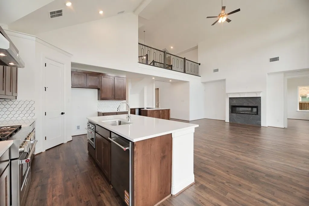 Single Family Residence For Sale in Collin County , 3112 Sawbuck Lane, Celina, Texas 75009, 5 Bedroom, 4 Bathroom, 2 Garage spaces, 4,218 Sqft, built in 2026, mls#21292295, Real Estate Agent in Celina, Homes For Sale in Collin county, Homes For Sale in Celina, Realtor in Celina Texas, Real Estate Brokerage Independent Realty Texas, Luminita Cordes Realtor