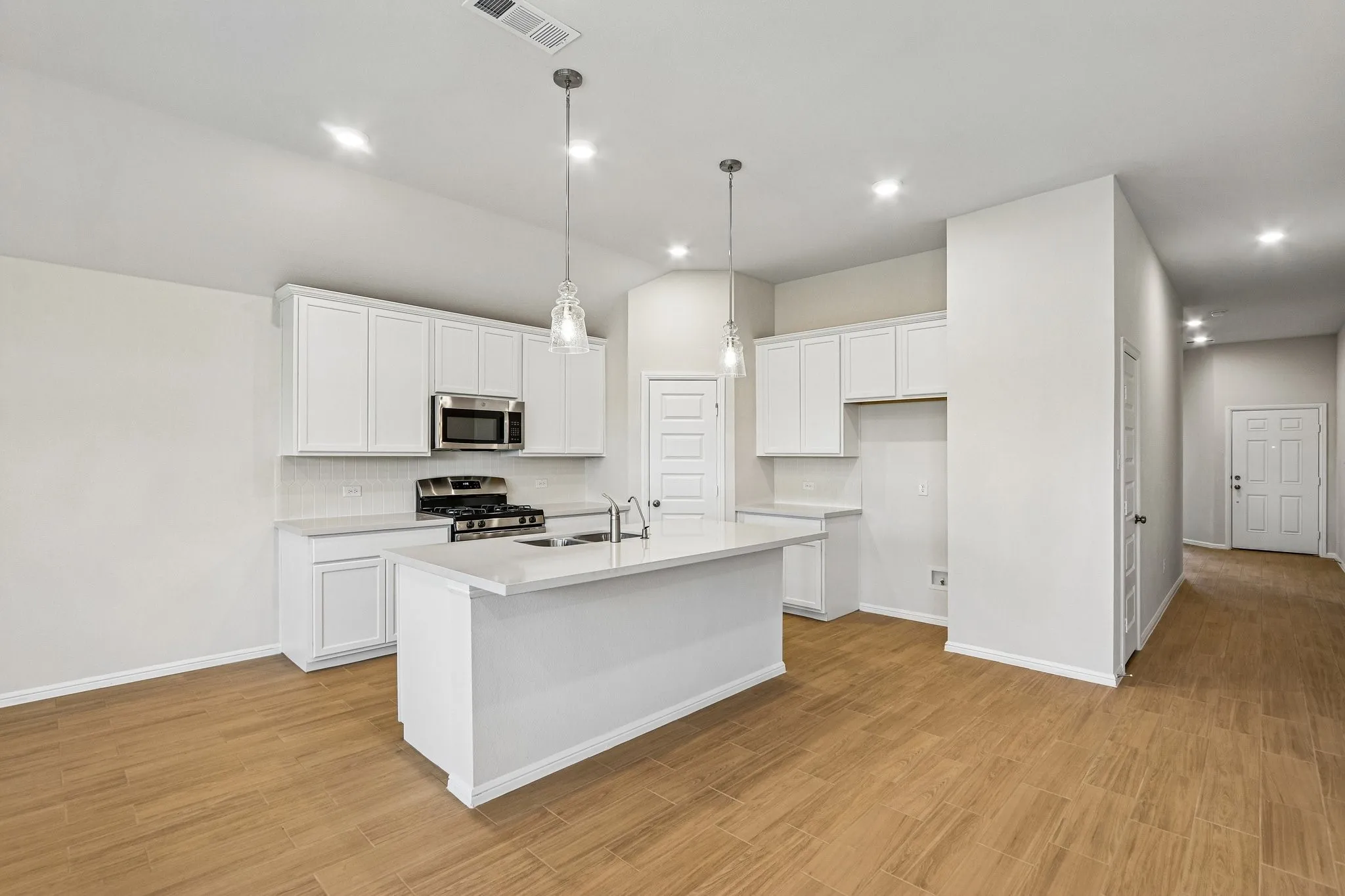 Single Family Residence For Sale in Denton County , 13041 Limestone Street, Providence Village, Texas 76227, 4 Bedroom, 2 Bathroom, 2 Garage spaces, 1,877 Sqft, built in 2026, mls#21281194, Real Estate Agent in Providence Village, Homes For Sale in Denton county, Homes For Sale in Providence Village, Realtor in Providence Village Texas, Real Estate Brokerage Independent Realty Texas, Luminita Cordes Realtor