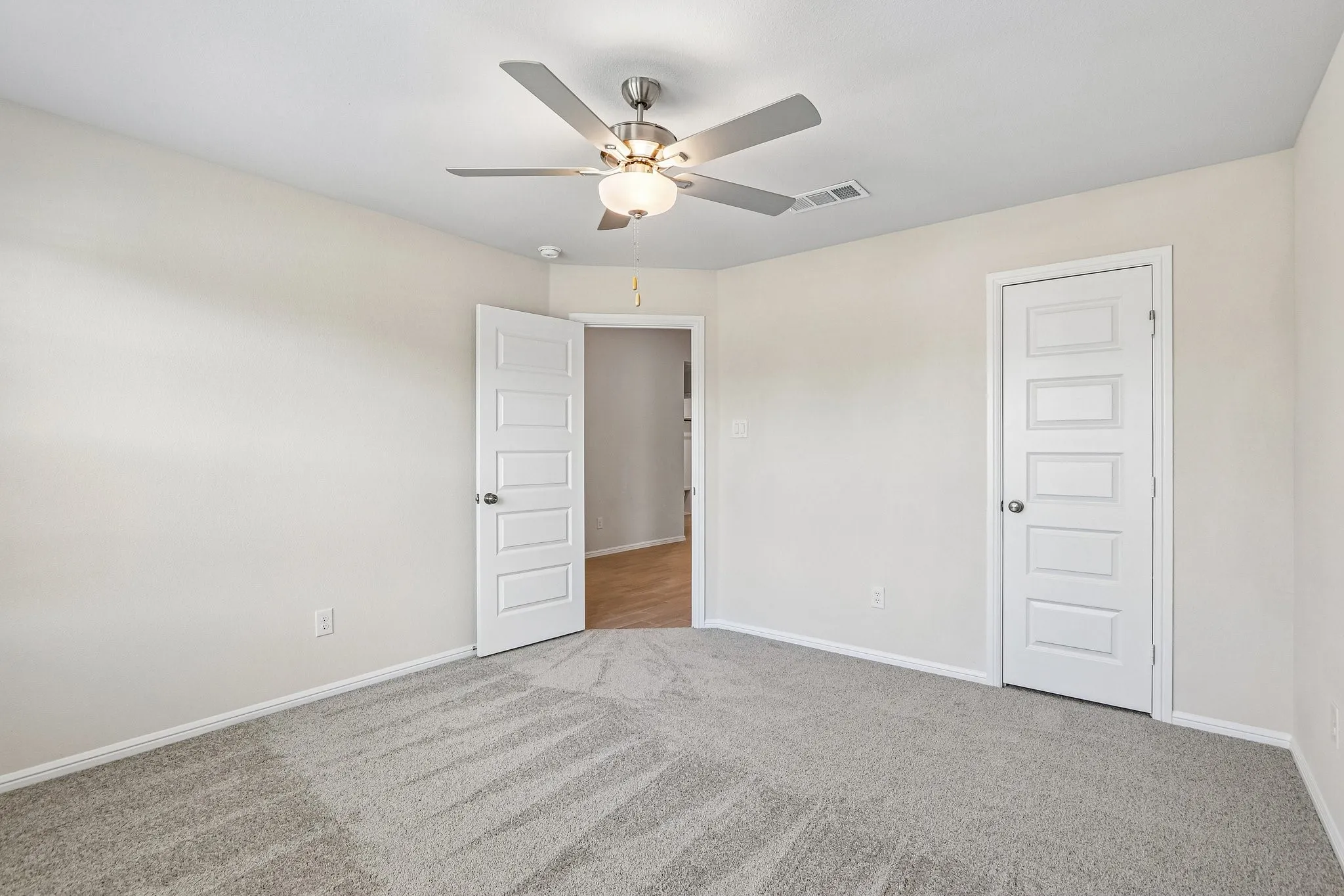 Single Family Residence For Sale in Denton County , 13041 Limestone Street, Providence Village, Texas 76227, 4 Bedroom, 2 Bathroom, 2 Garage spaces, 1,877 Sqft, built in 2026, mls#21281194, Real Estate Agent in Providence Village, Homes For Sale in Denton county, Homes For Sale in Providence Village, Realtor in Providence Village Texas, Real Estate Brokerage Independent Realty Texas, Luminita Cordes Realtor