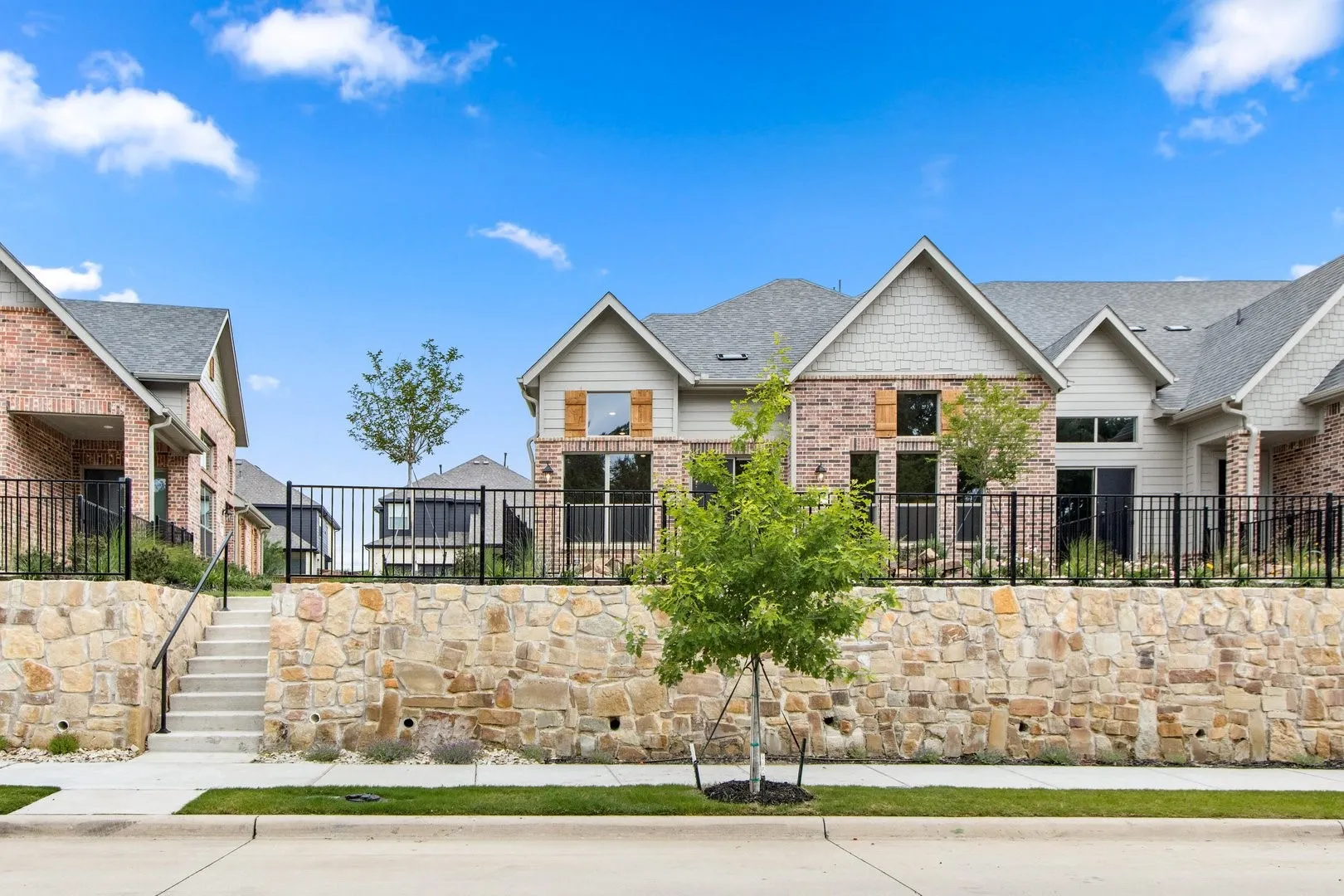 Townhouse For Sale in Dallas County , 8609 Del Rio Trail, Rowlett, Texas 75089, 3 Bedroom, 3 Bathroom, 2 Garage spaces, 2,123 Sqft, built in 2026, mls#21292297, Real Estate Agent in Rowlett, Homes For Sale in Dallas county, Homes For Sale in Rowlett, Realtor in Rowlett Texas, Real Estate Brokerage Independent Realty Texas, Luminita Cordes Realtor