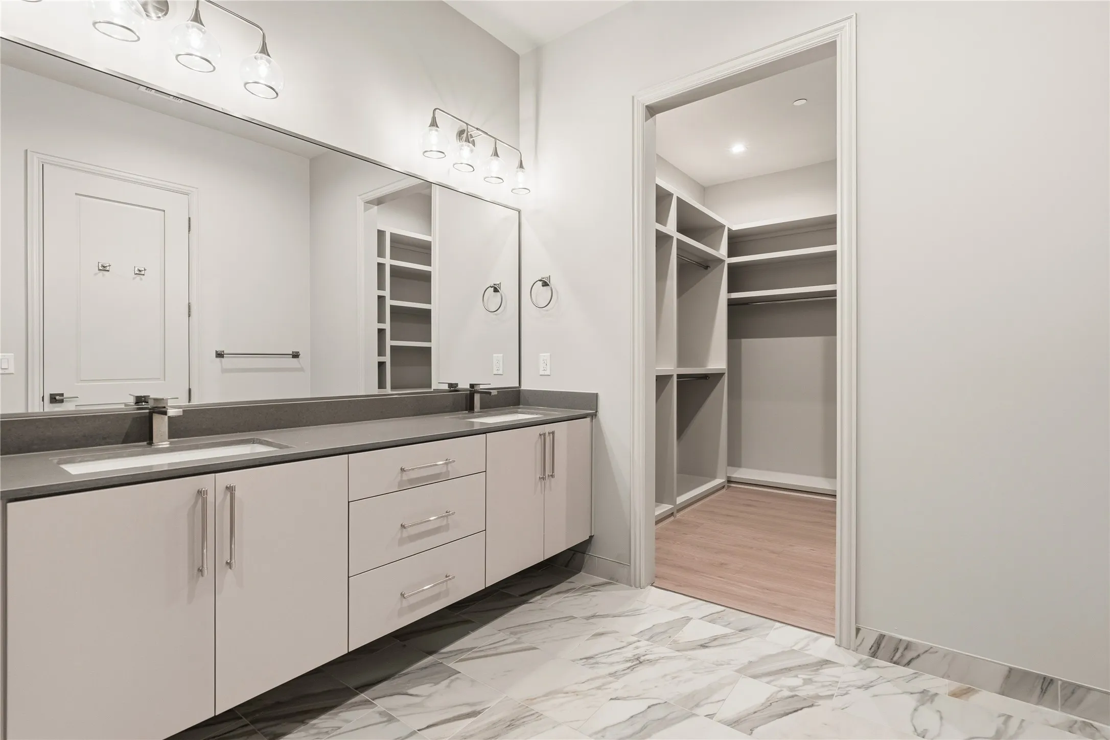 Condominium For Sale in Dallas County , 1900 S Ervay Street 311, Dallas, Texas 75215, 2 Bedroom, 3 Bathroom, 2 Garage spaces, 1,430 Sqft, built in 2026, mls#21292156, Real Estate Agent in Dallas, Homes For Sale in Dallas county, Homes For Sale in Dallas, Realtor in Dallas Texas, Real Estate Brokerage Independent Realty Texas, Luminita Cordes Realtor
