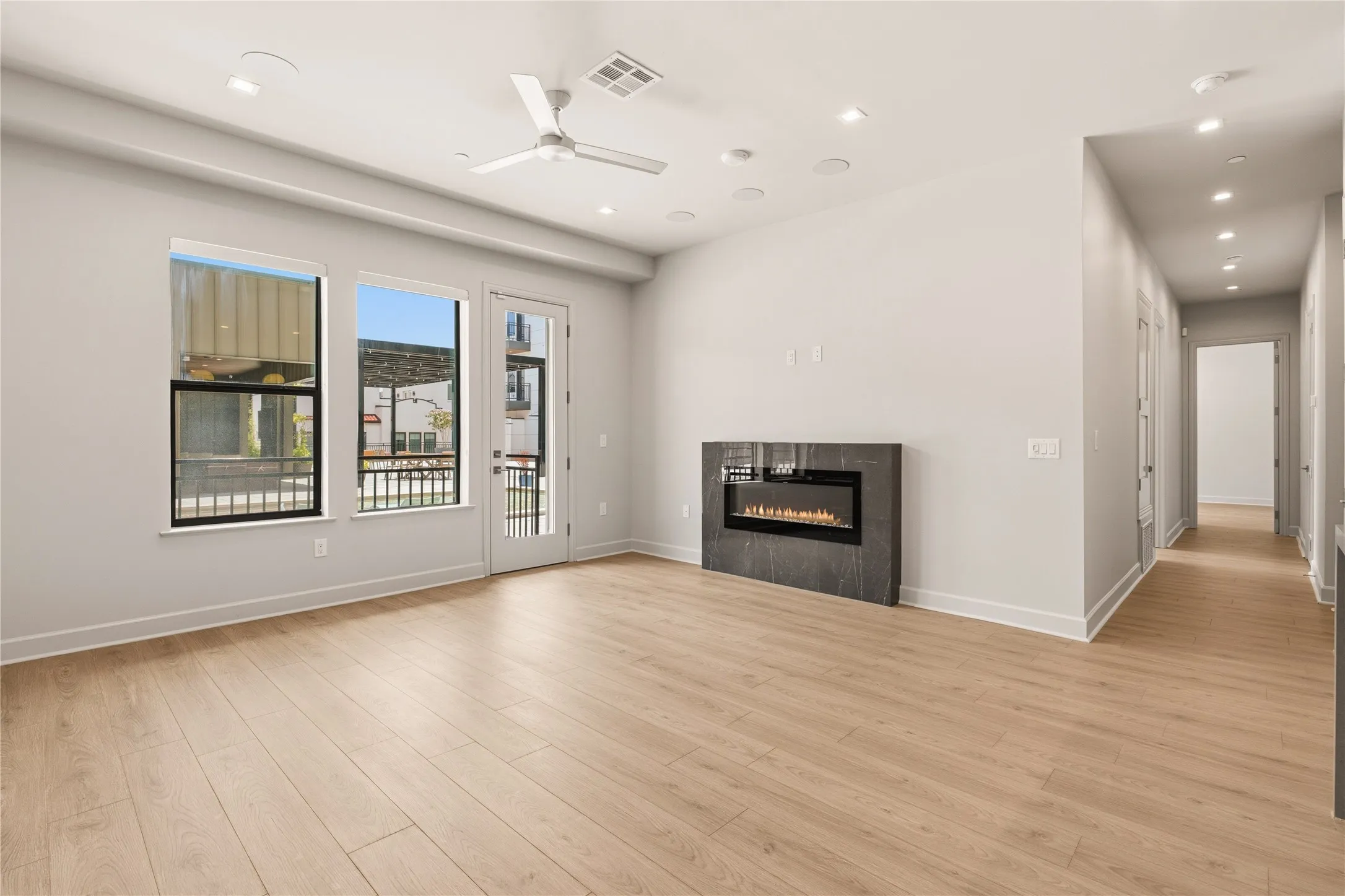 Condominium For Sale in Dallas County , 1900 S Ervay Street 311, Dallas, Texas 75215, 2 Bedroom, 3 Bathroom, 2 Garage spaces, 1,430 Sqft, built in 2026, mls#21292156, Real Estate Agent in Dallas, Homes For Sale in Dallas county, Homes For Sale in Dallas, Realtor in Dallas Texas, Real Estate Brokerage Independent Realty Texas, Luminita Cordes Realtor