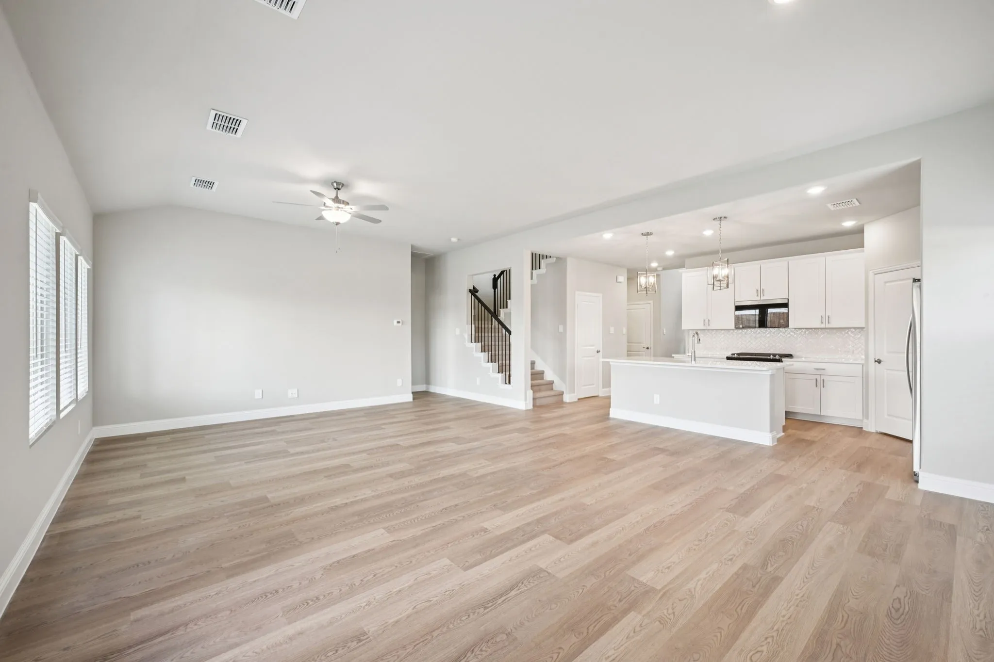 Photo is not of the actual home, but is an inspirational photo of builder’s model home and may depict options, furnishings, and/or decorator features that are not included.