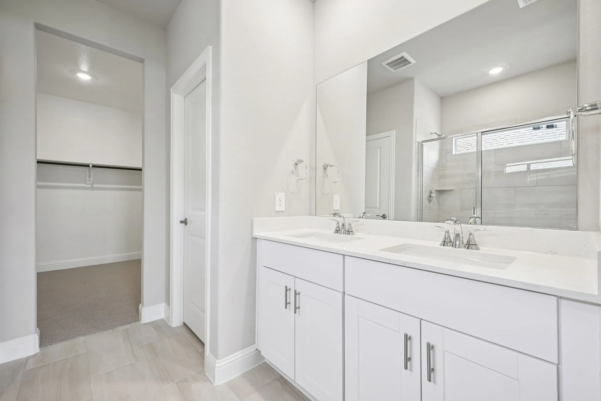 Photo is not of the actual home, but is an inspirational photo of builder’s model home and may depict options, furnishings, and/or decorator features that are not included.