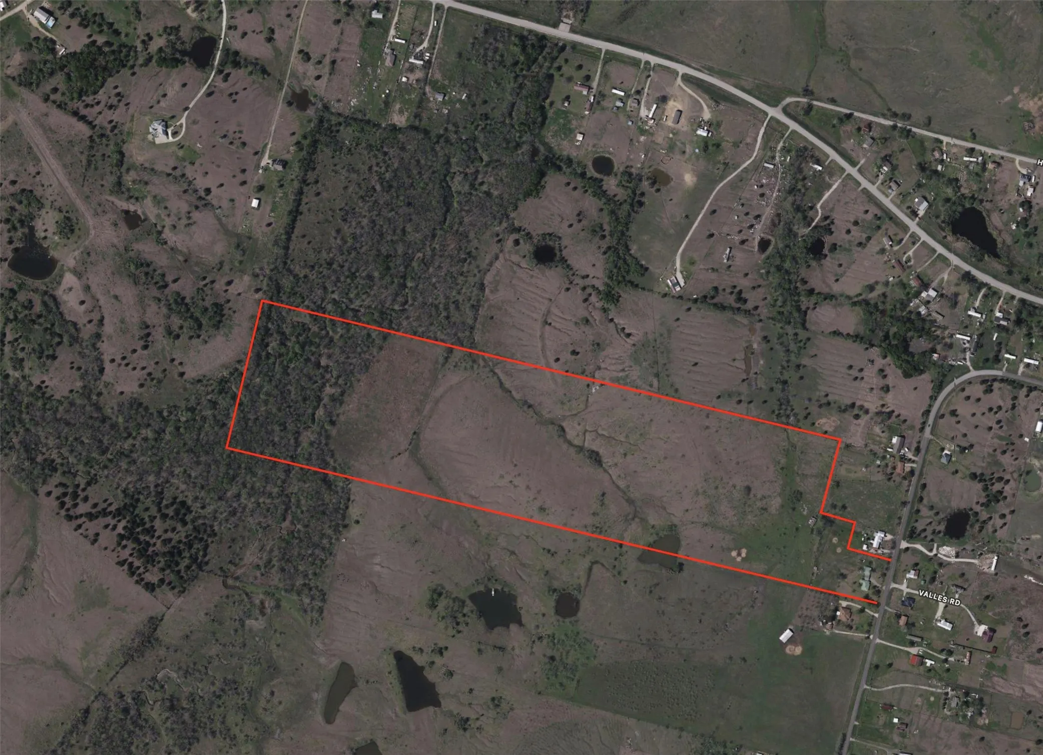 Farm For Sale in Ellis County , 2073 Fm 1182, Ennis, Texas 75119, 3 Bedrooms, 2 Bathrooms, Garage spaces, 1,700 Sqft, built in 1977, Price $750,000, mls#21288459, Real Estate Agent in Ennis, Homes For Sale in Ellis county, Homes For Sale in Ennis, Realtor in Ennis Texas, Real Estate Brokerage Independent Realty Texas, Luminita Cordes Realtor