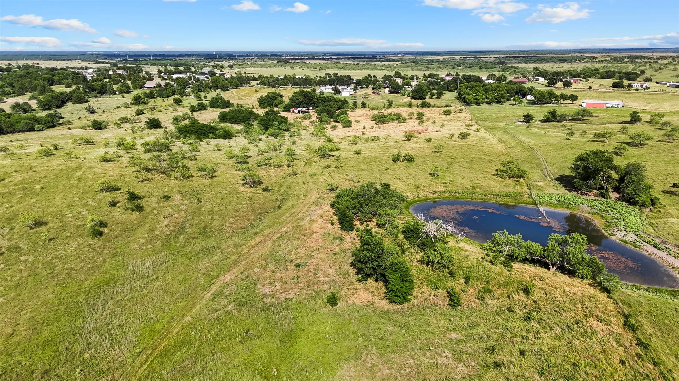 Farm For Sale in Ellis County , 2073 Fm 1182, Ennis, Texas 75119, 3 Bedrooms, 2 Bathrooms, Garage spaces, 1,700 Sqft, built in 1977, Price $750,000, mls#21288459, Real Estate Agent in Ennis, Homes For Sale in Ellis county, Homes For Sale in Ennis, Realtor in Ennis Texas, Real Estate Brokerage Independent Realty Texas, Luminita Cordes Realtor