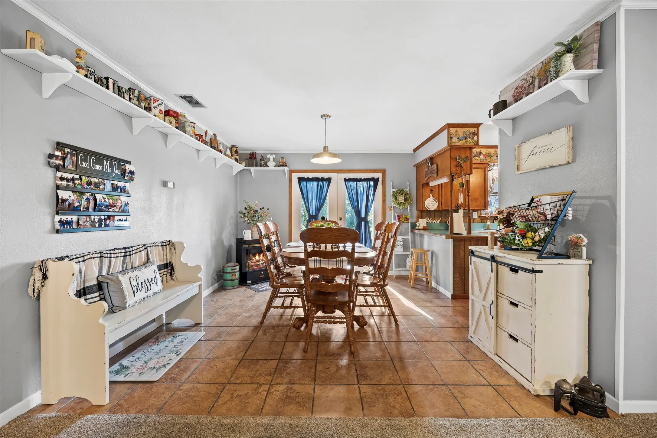 Farm For Sale in Ellis County , 2073 Fm 1182, Ennis, Texas 75119, 3 Bedrooms, 2 Bathrooms, Garage spaces, 1,700 Sqft, built in 1977, Price $750,000, mls#21288459, Real Estate Agent in Ennis, Homes For Sale in Ellis county, Homes For Sale in Ennis, Realtor in Ennis Texas, Real Estate Brokerage Independent Realty Texas, Luminita Cordes Realtor