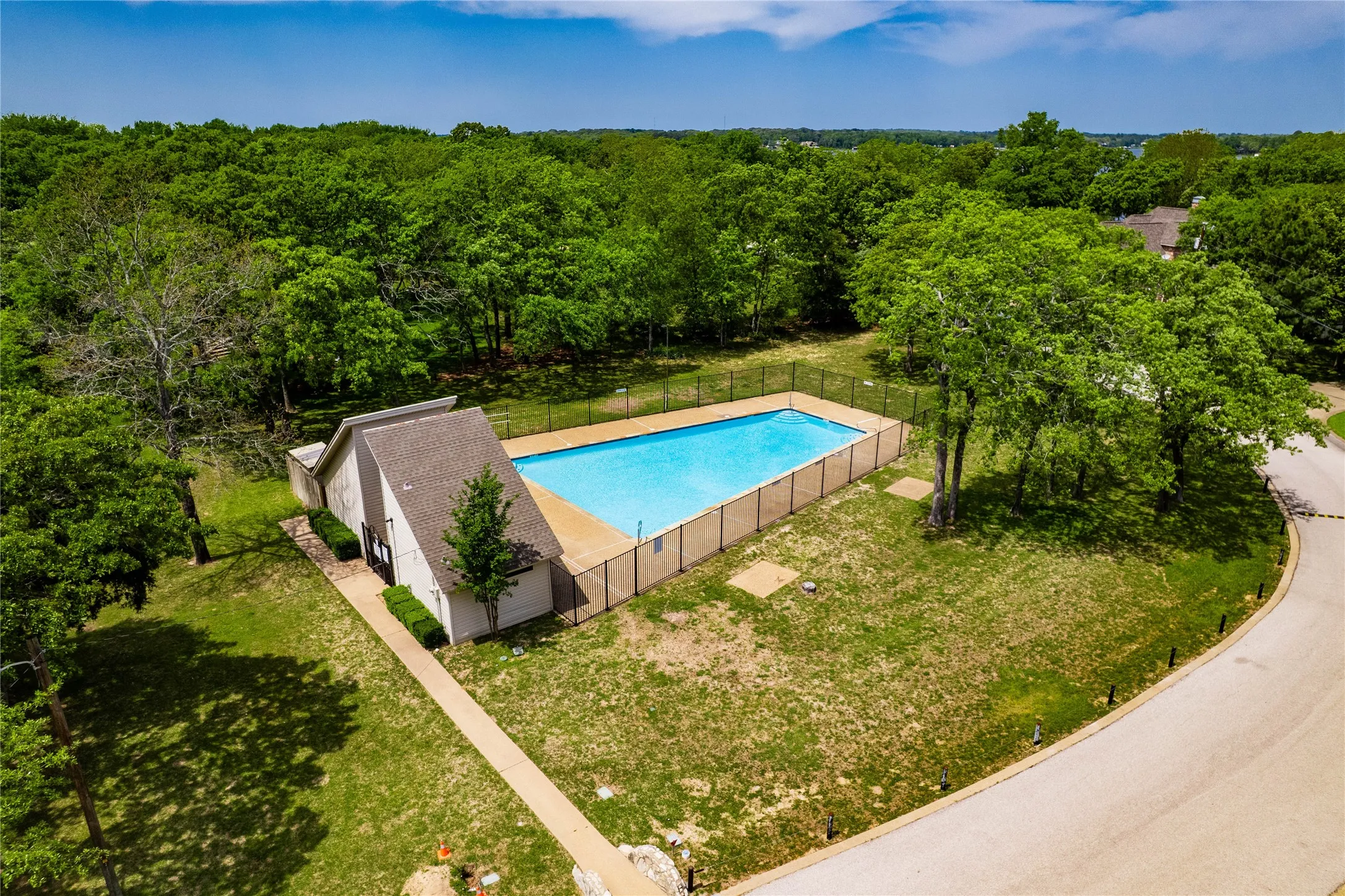 Community pool